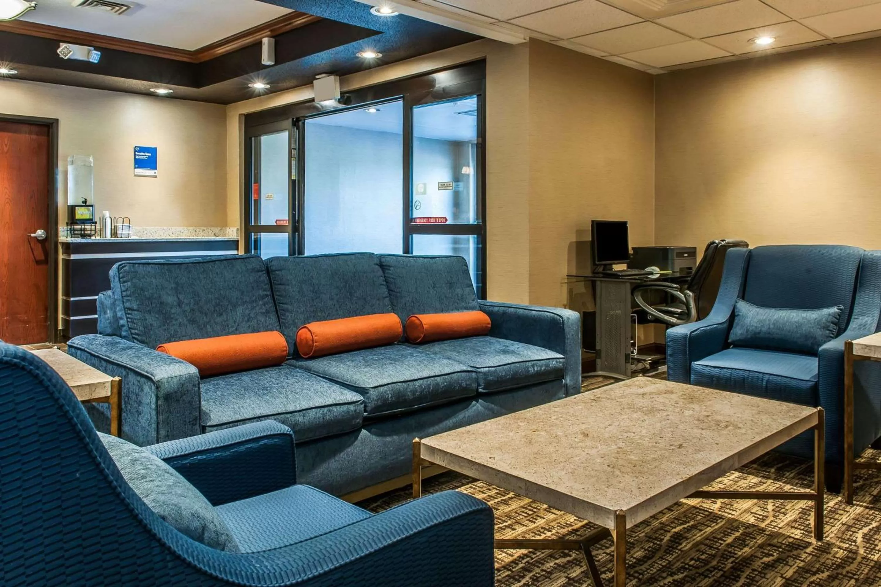 Lobby or reception in Comfort Inn