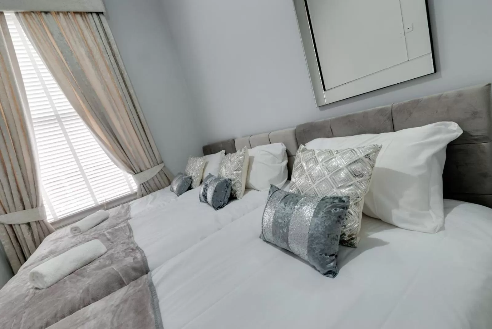 Bed in RST Rodney Street