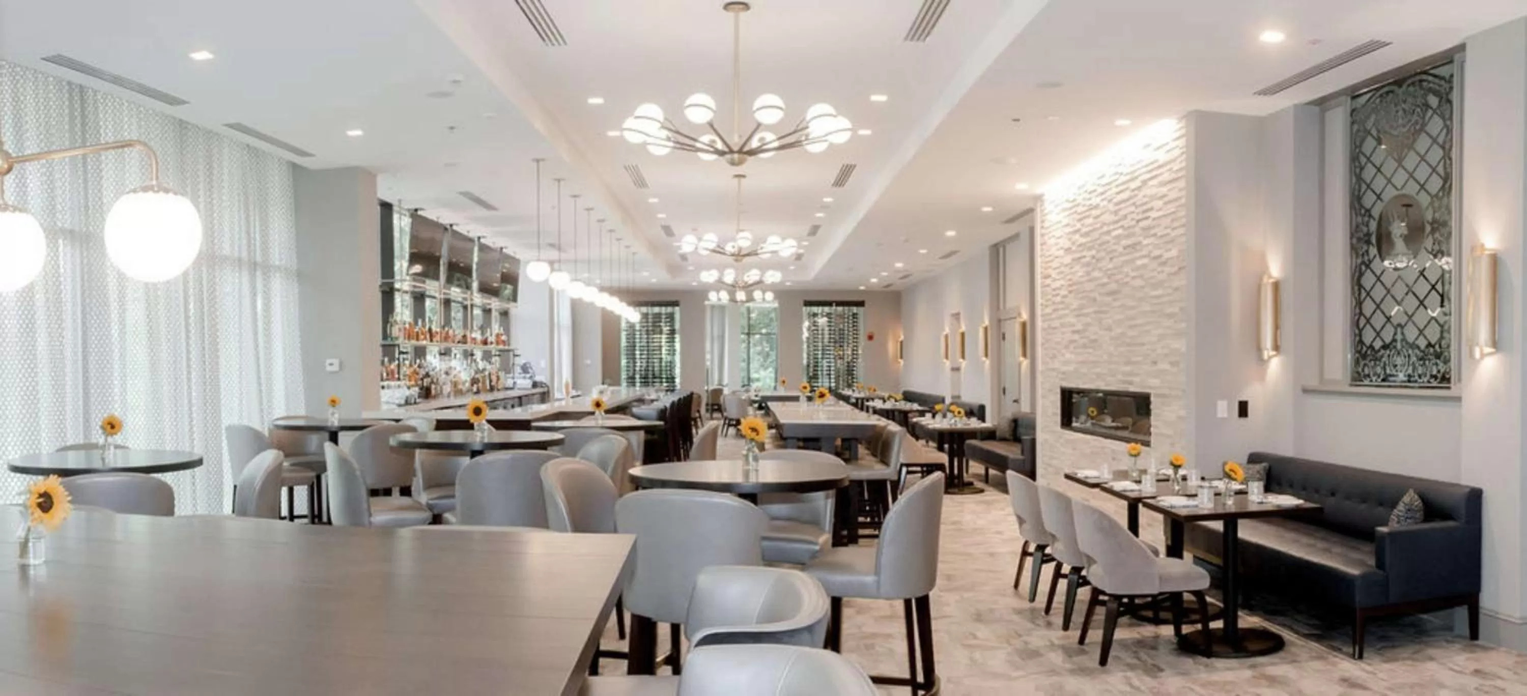 Restaurant/places to eat in DoubleTree by Hilton Charlottesville