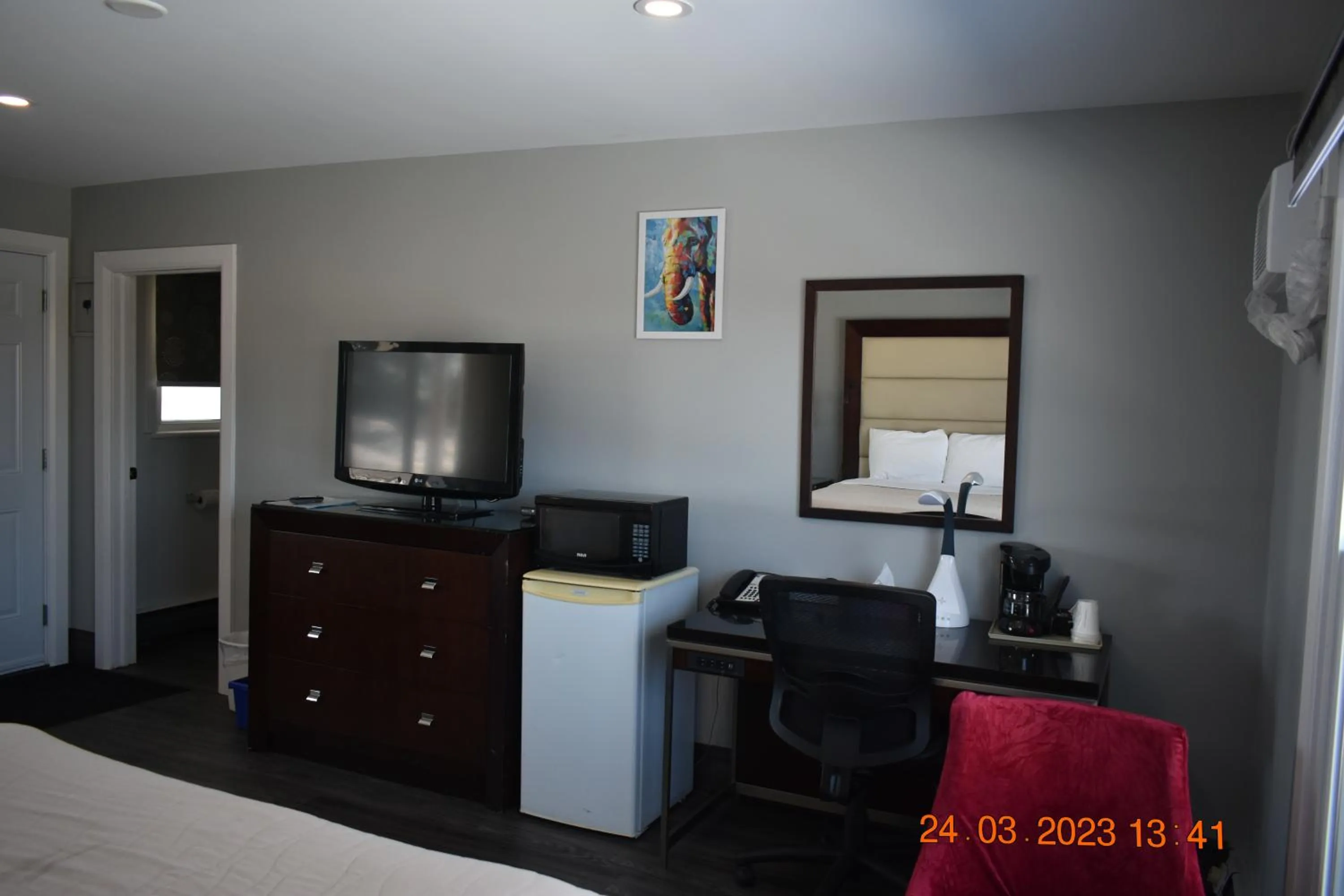 Bed in Time Travellers Motel