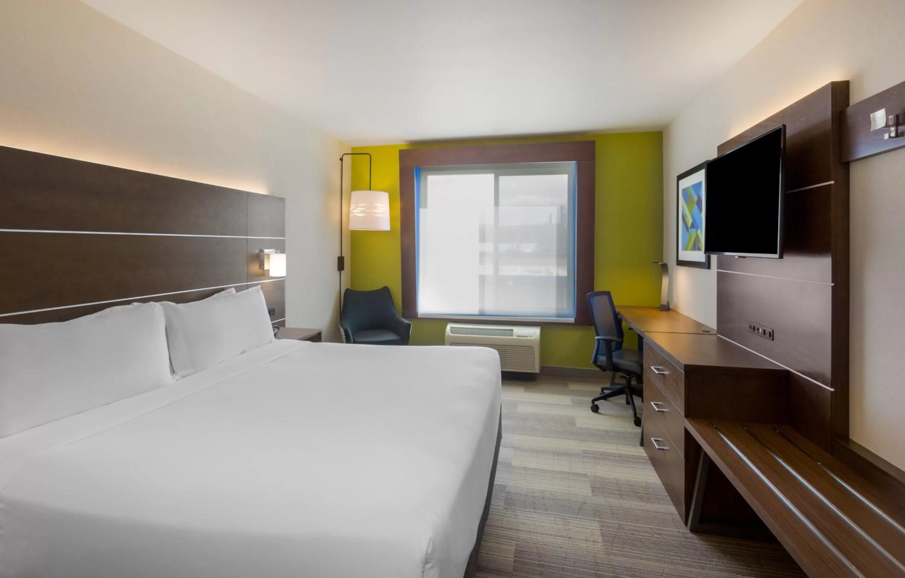 Photo of the whole room, Bed in Holiday Inn Express Ellensburg by IHG