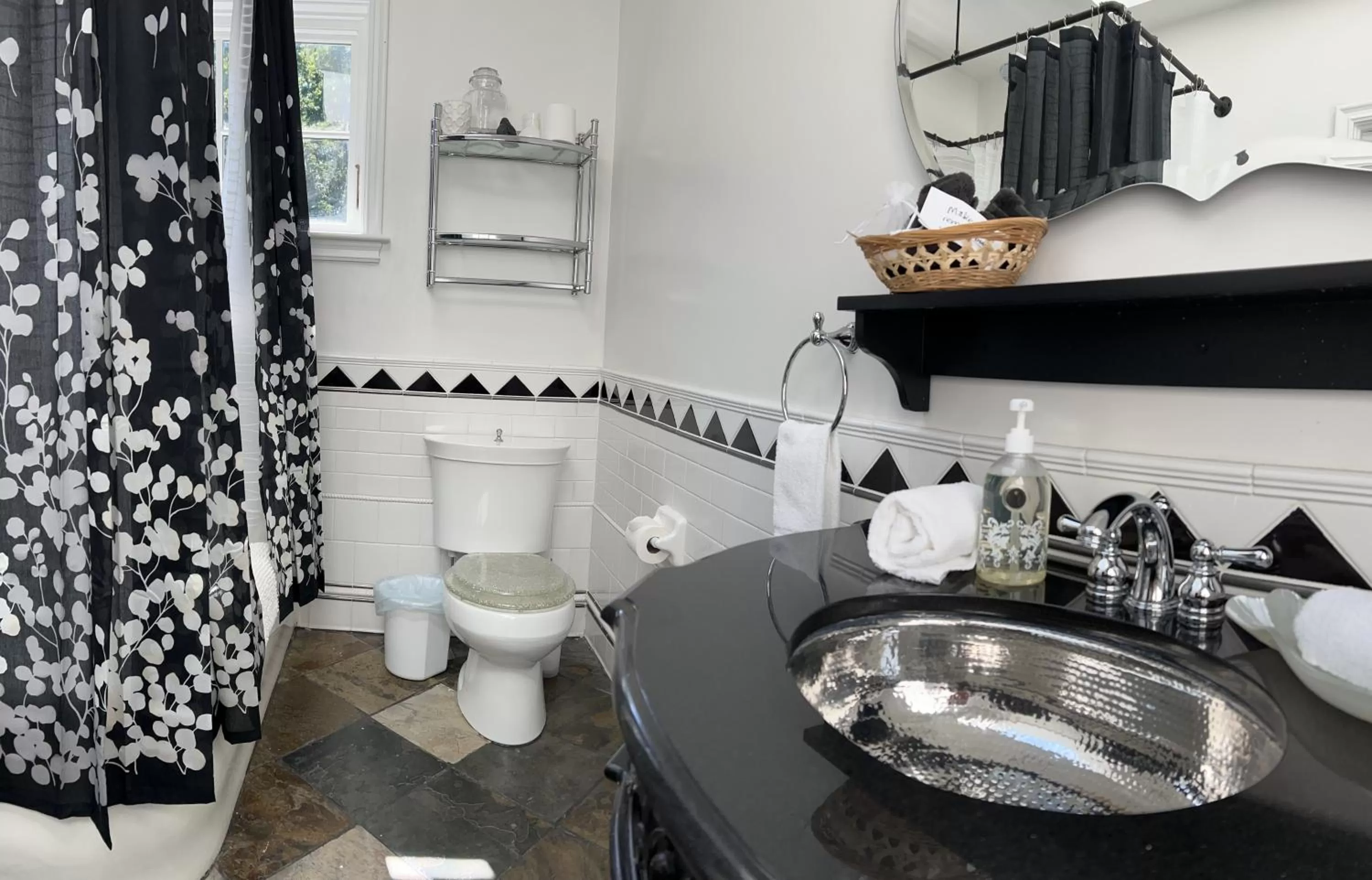 Shower in Frederick William House