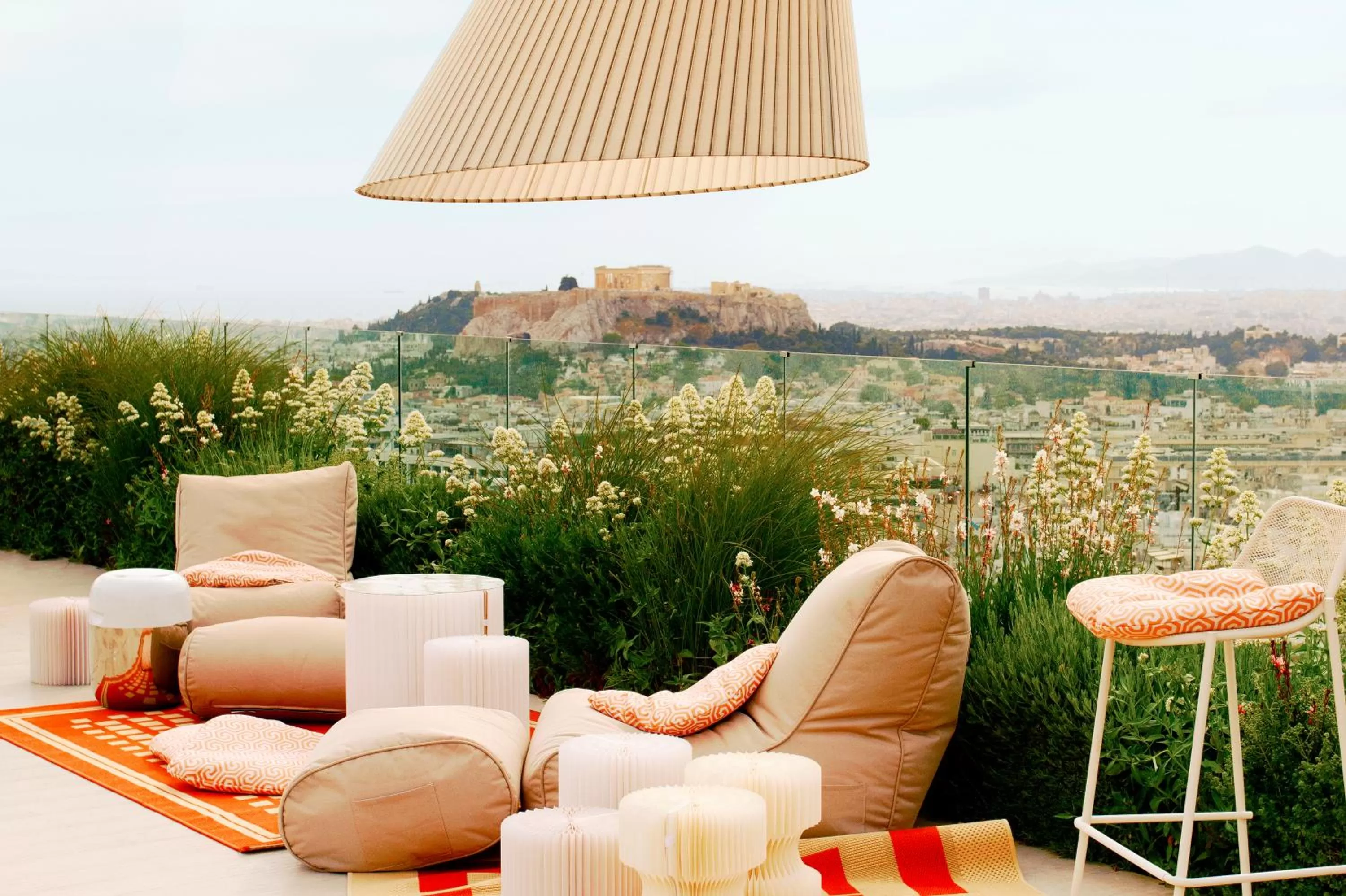 Lounge or bar in St George Lycabettus Lifestyle Hotel