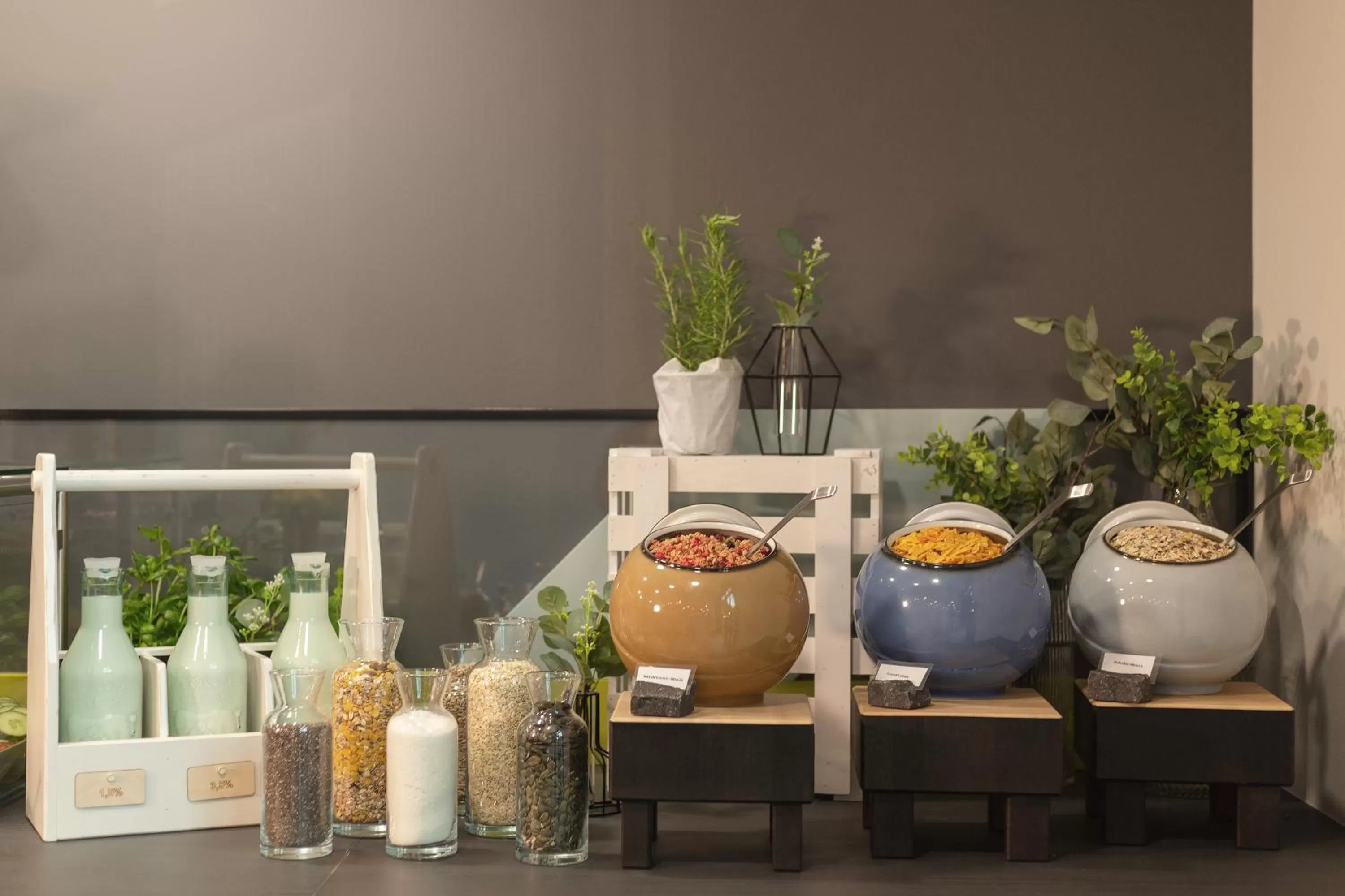 Breakfast in Holiday Inn - the niu, Seven Dusseldorf Ost by IHG