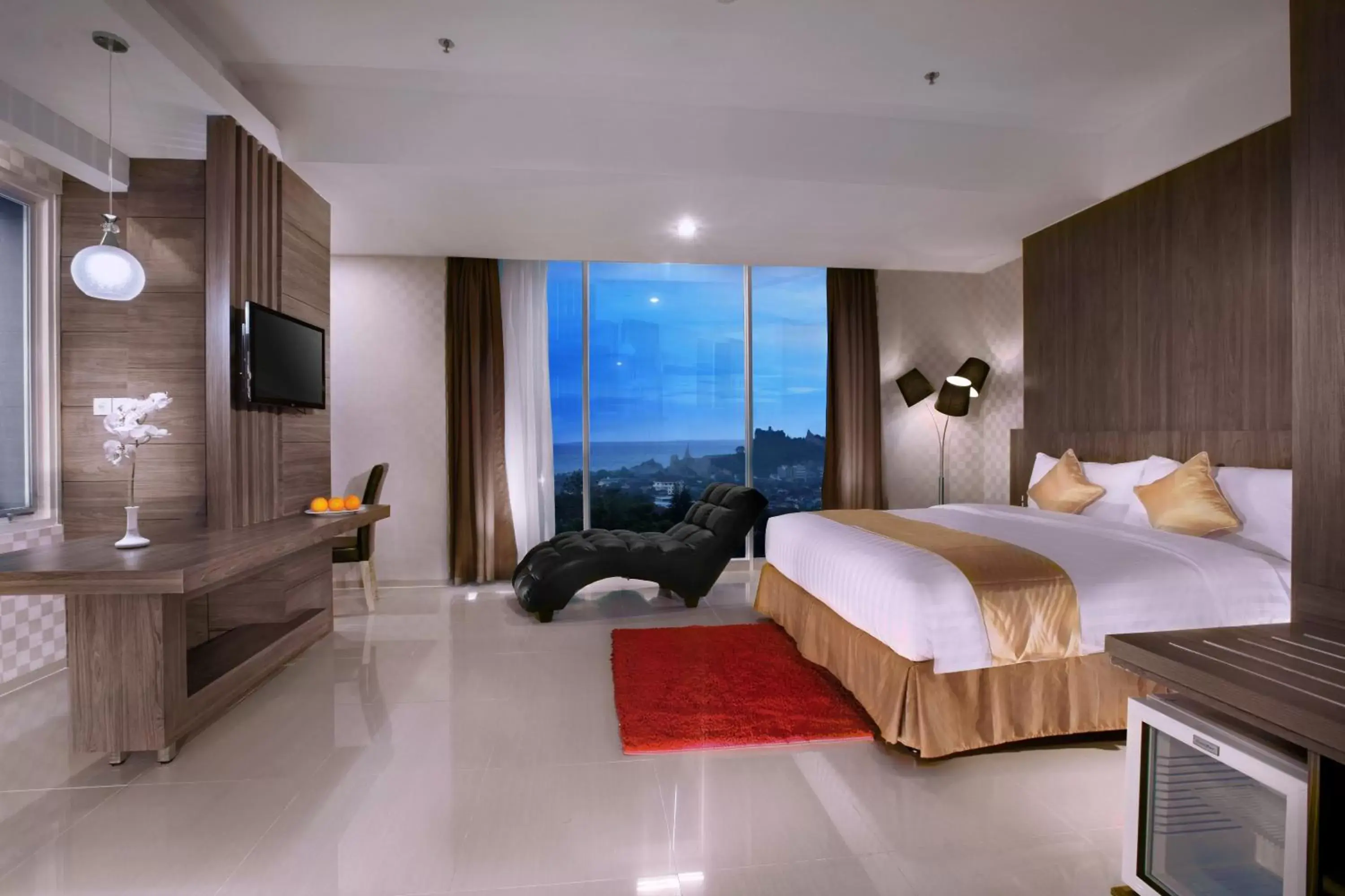 Deluxe Double Room in Aston Lampung City Hotel Deluxe Double Room in Aston Lampung City Hotel