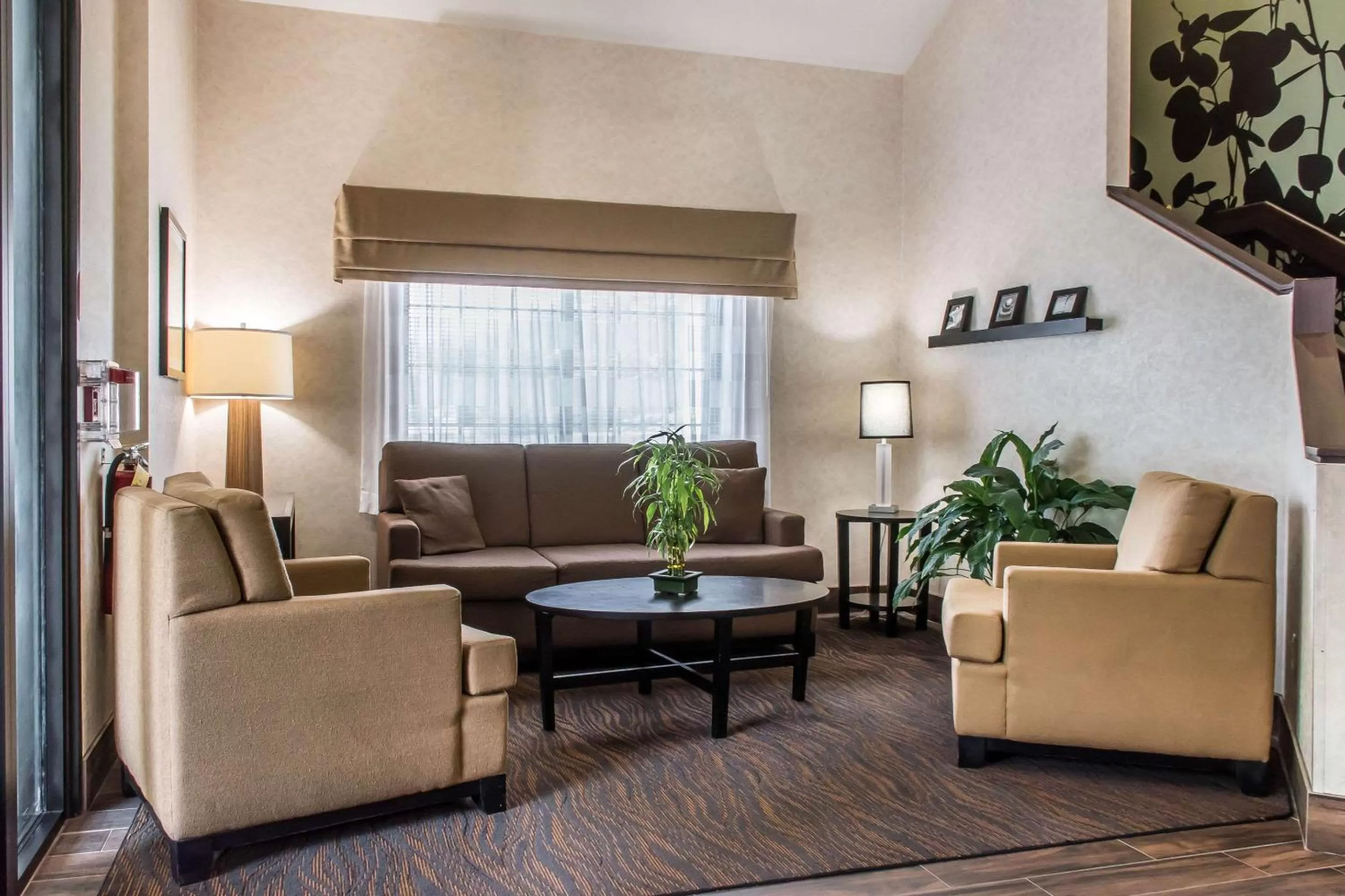 Lobby or reception in Sleep Inn & Suites of Lancaster County