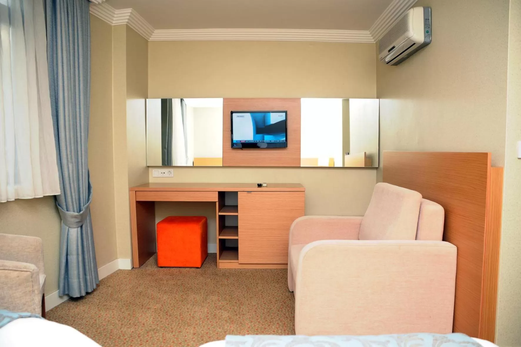 TV and multimedia in Sahinbey Hotel