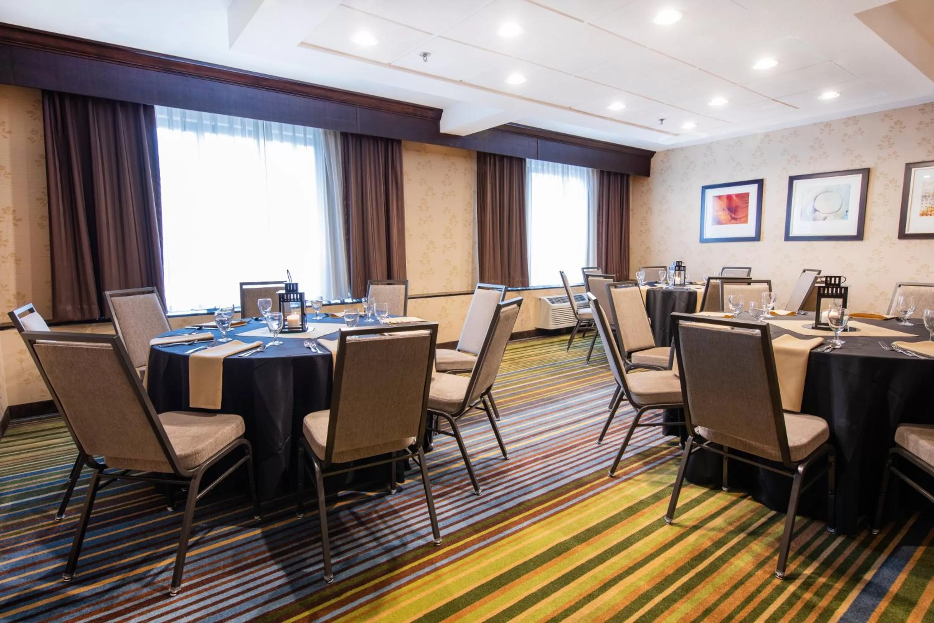 Banquet/Function facilities in Holiday Inn St. Louis Airport West Earth City by IHG