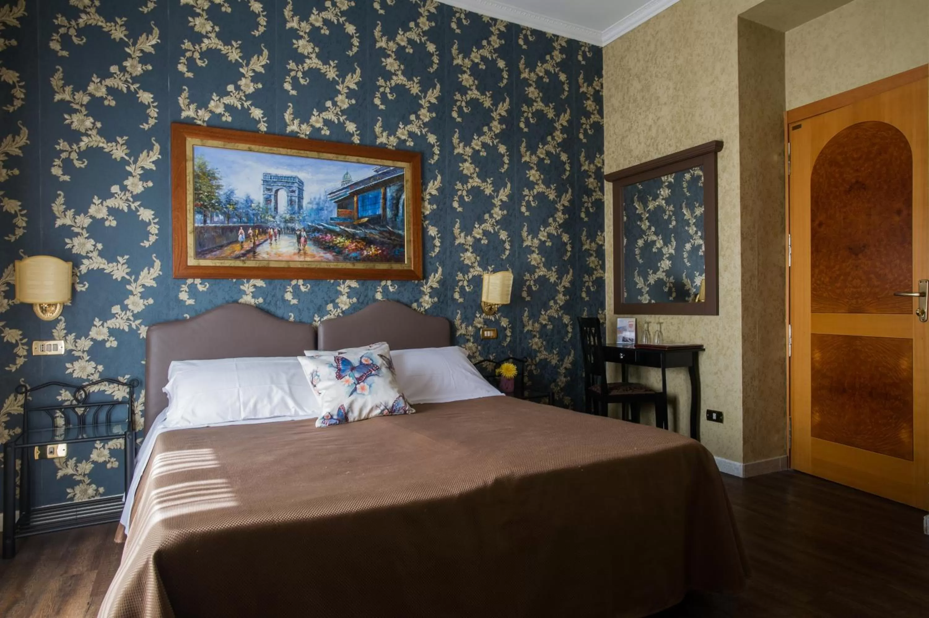 Bed in Hotel Residenza In Farnese