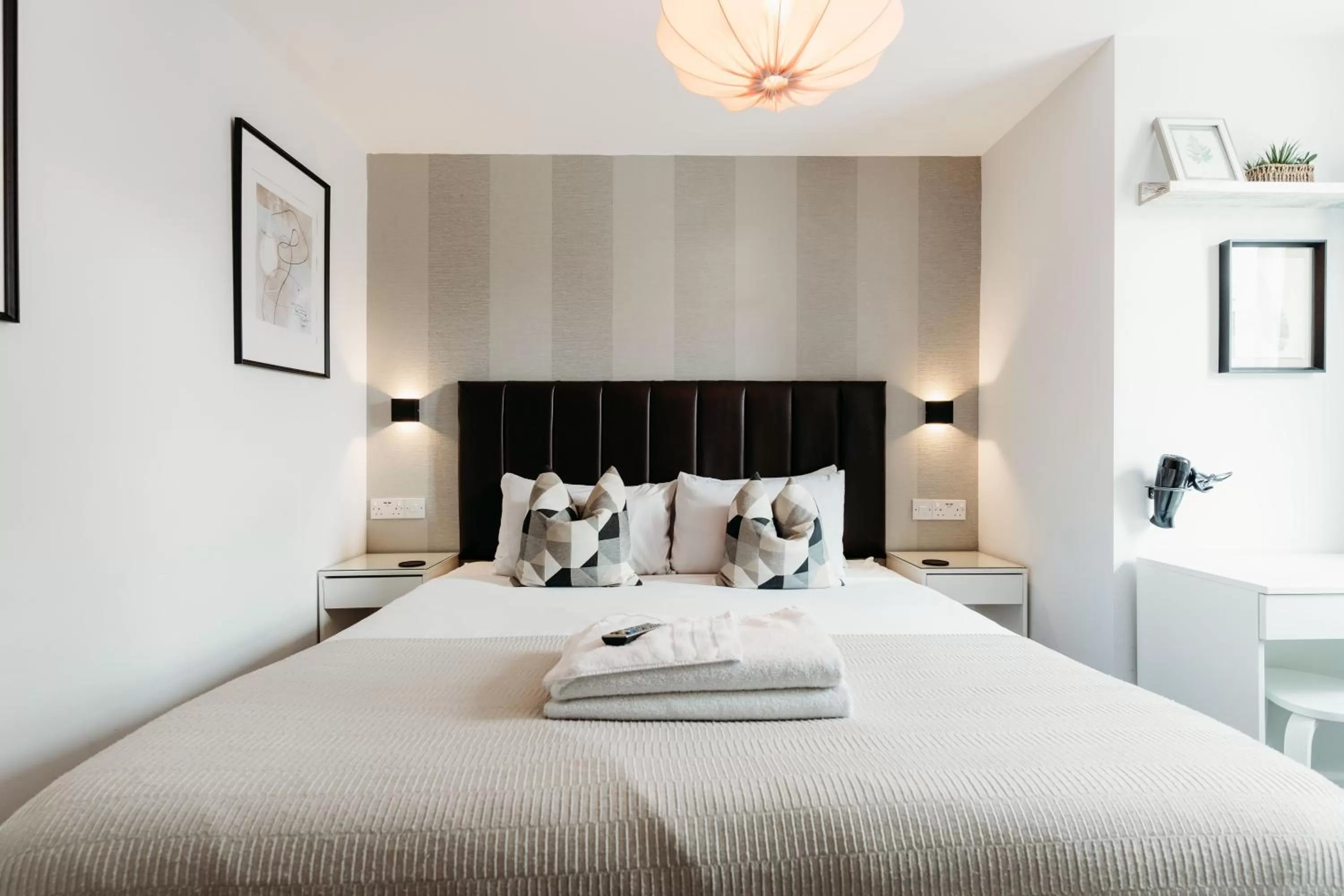 Bed in Prime Suites Lytham