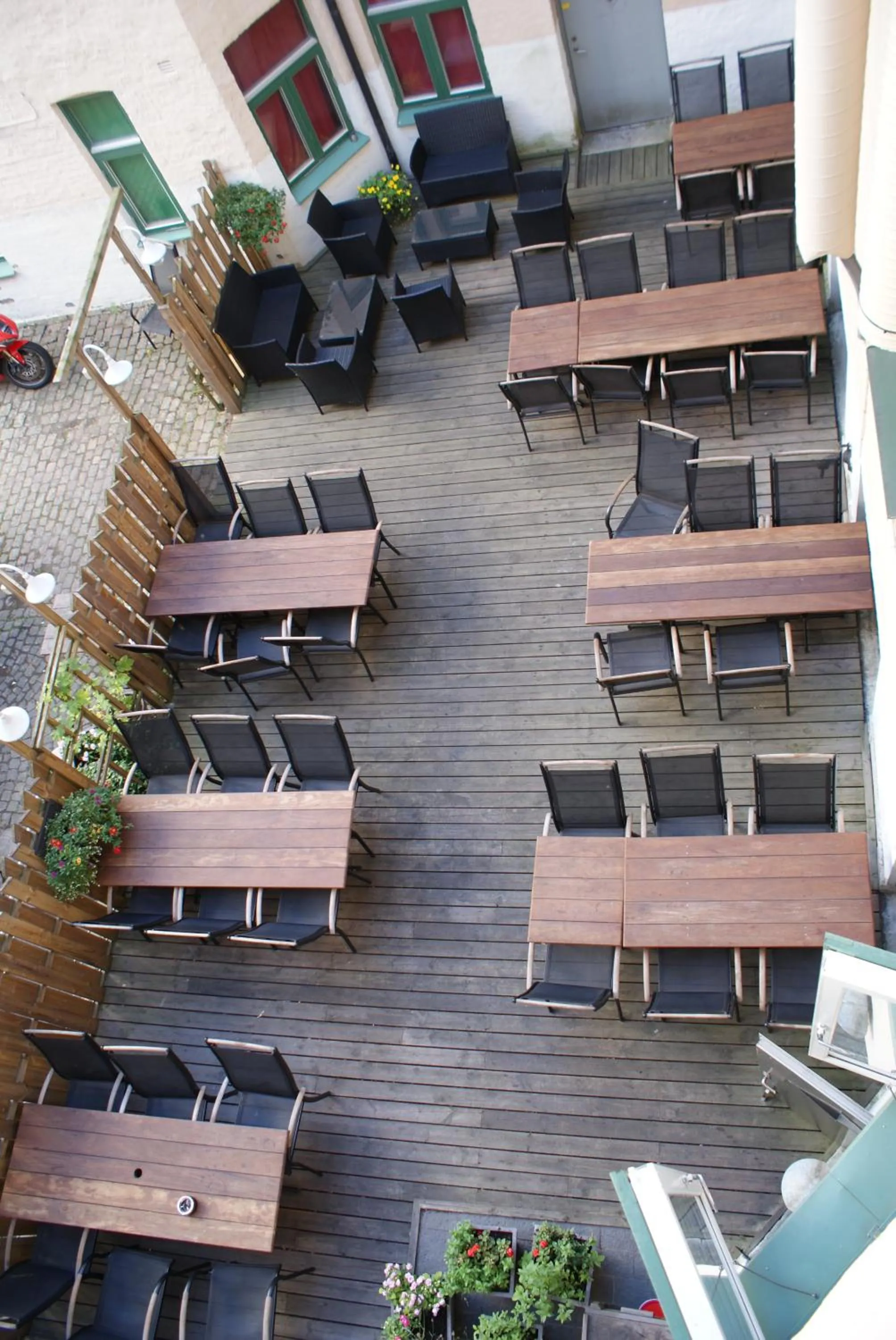 Restaurant/places to eat in City Hotell Avenyn