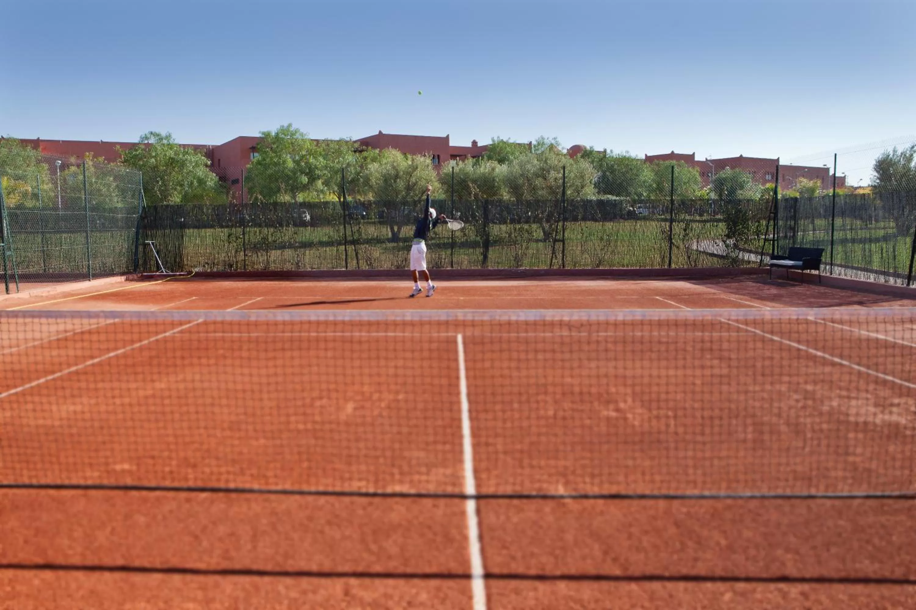 Tennis court in Kenzi Menara Palace & Resort