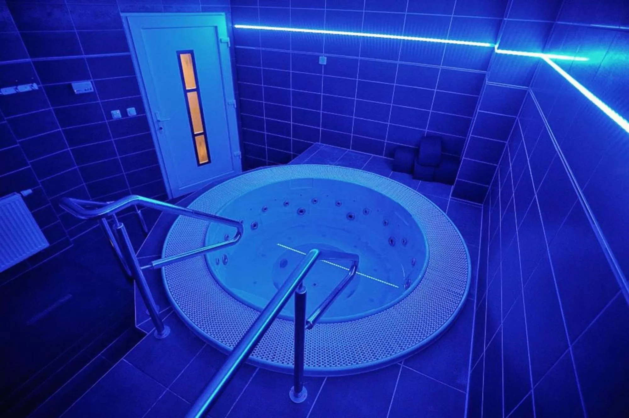 Hot Tub in Hotel Aldo