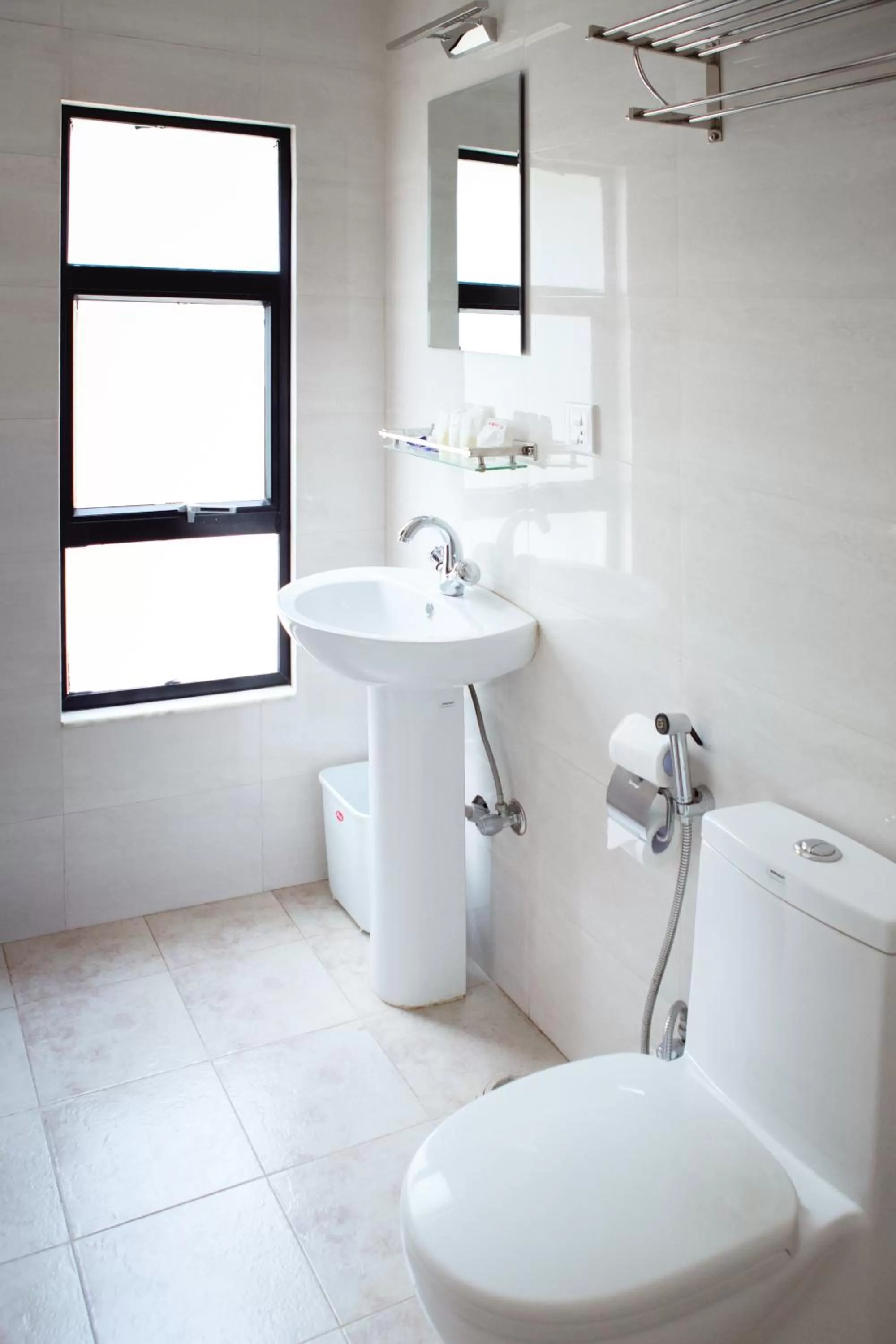 Bathroom in Hotel Jay Suites