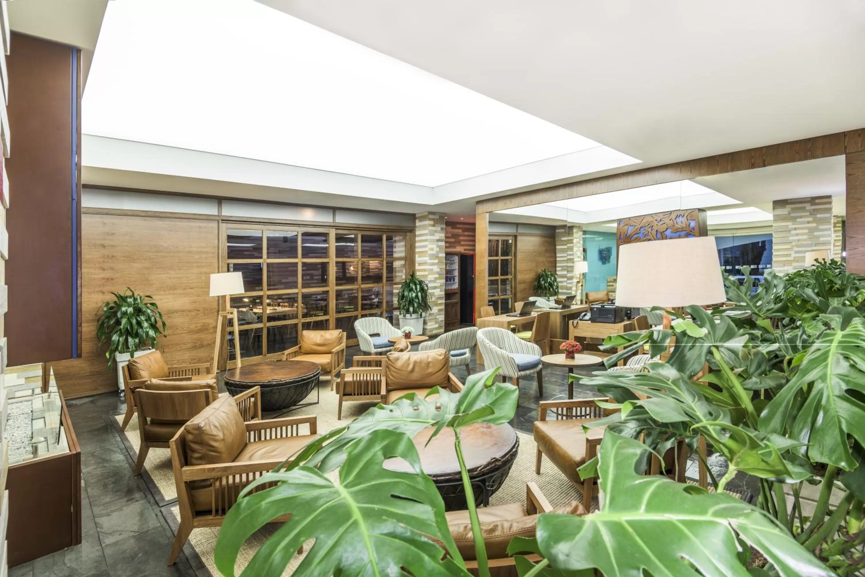 Restaurant/places to eat in Holiday Inn Express Bogotá - Parque La 93 by IHG