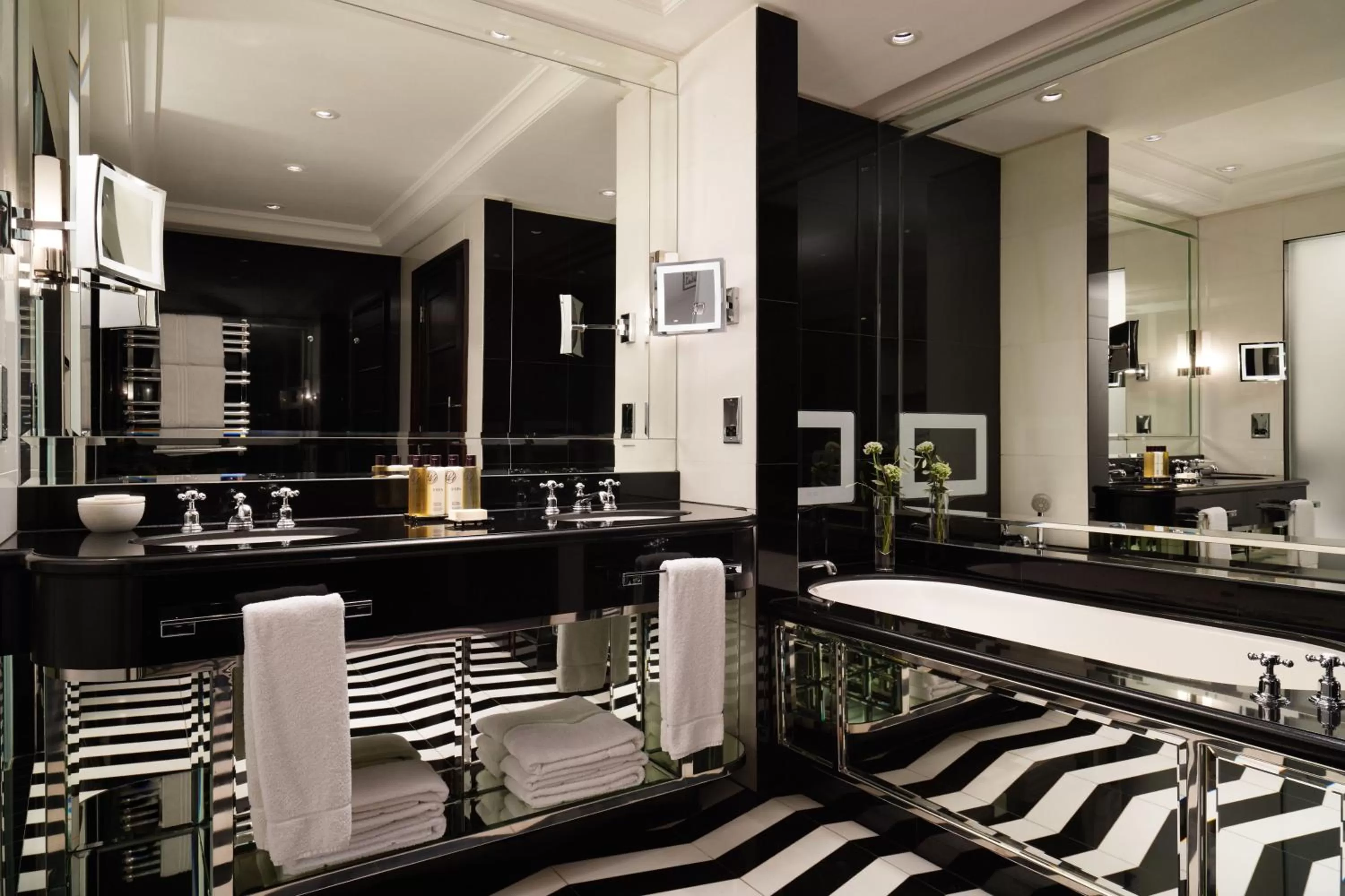Bathroom in Corinthia London