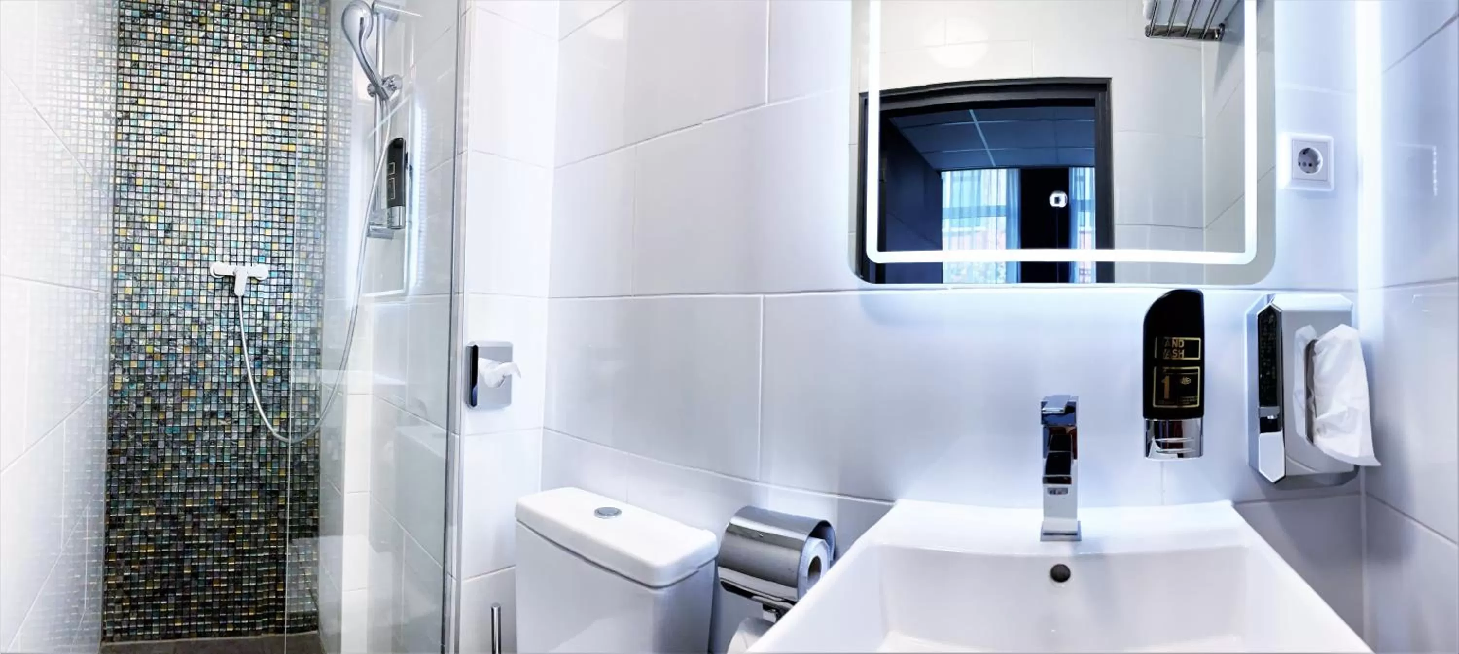 Bathroom in Hotel De Looier