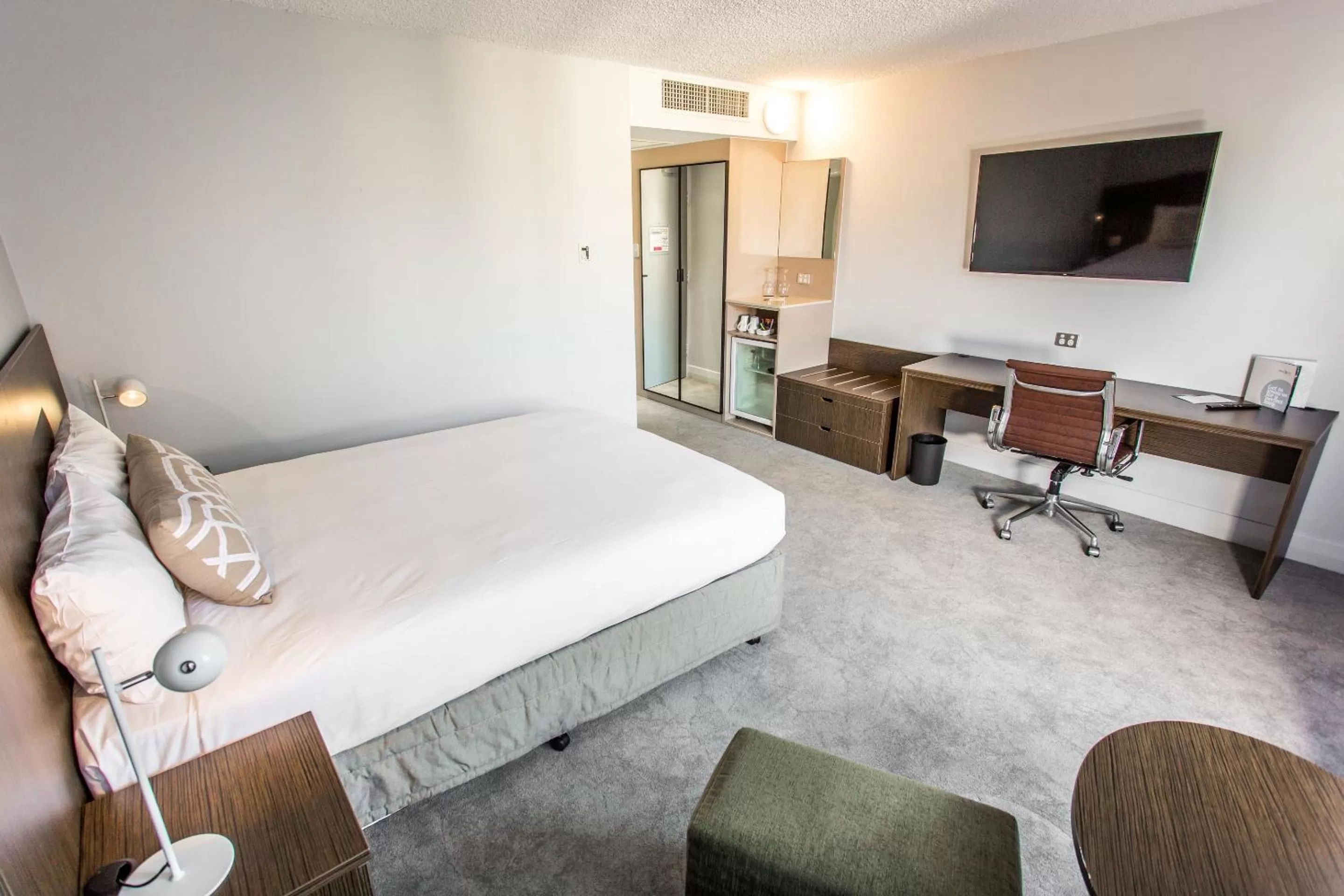 Photo of the whole room in Pacific Hotel Brisbane