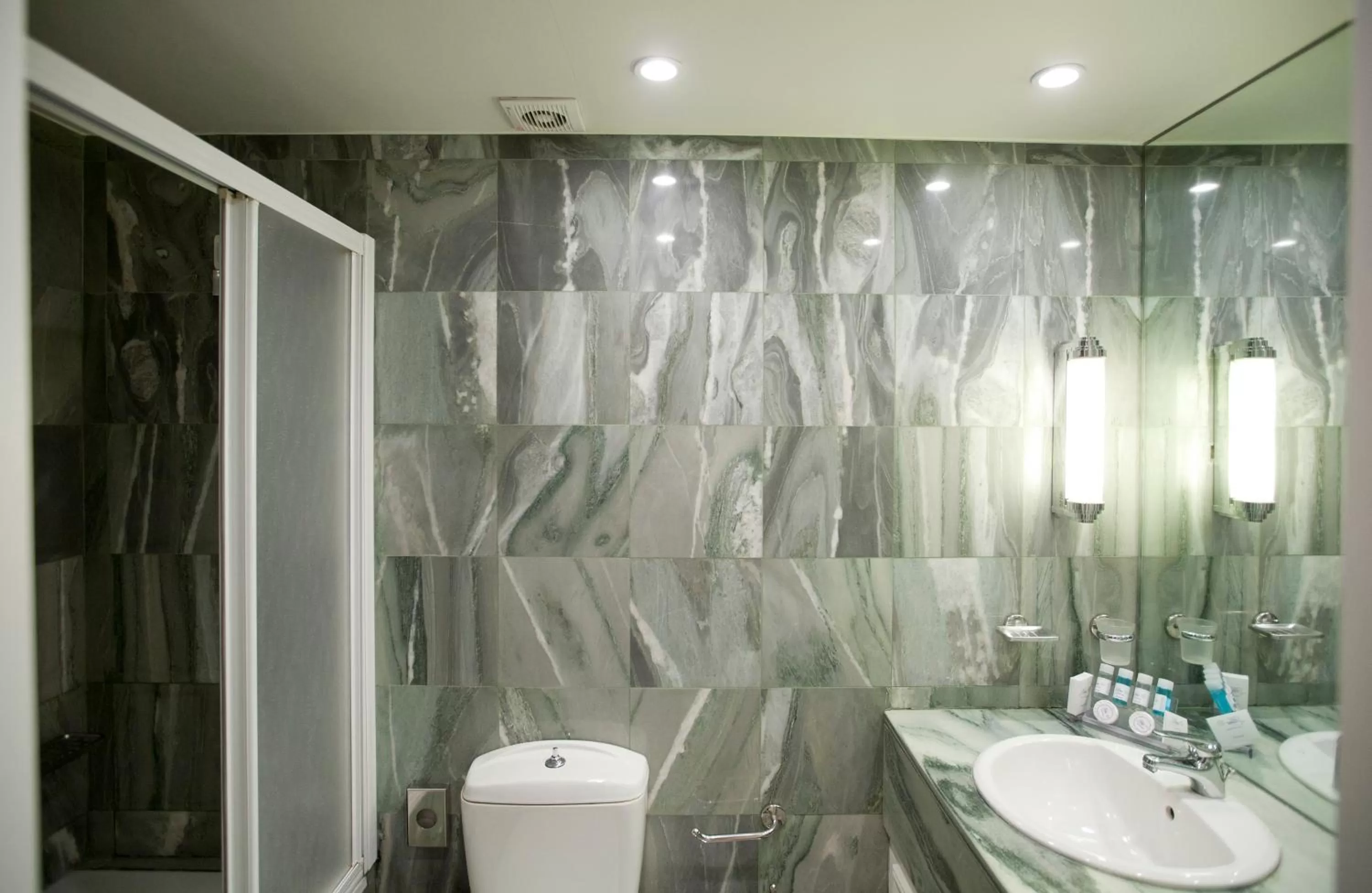 Bathroom in Hera Hotel