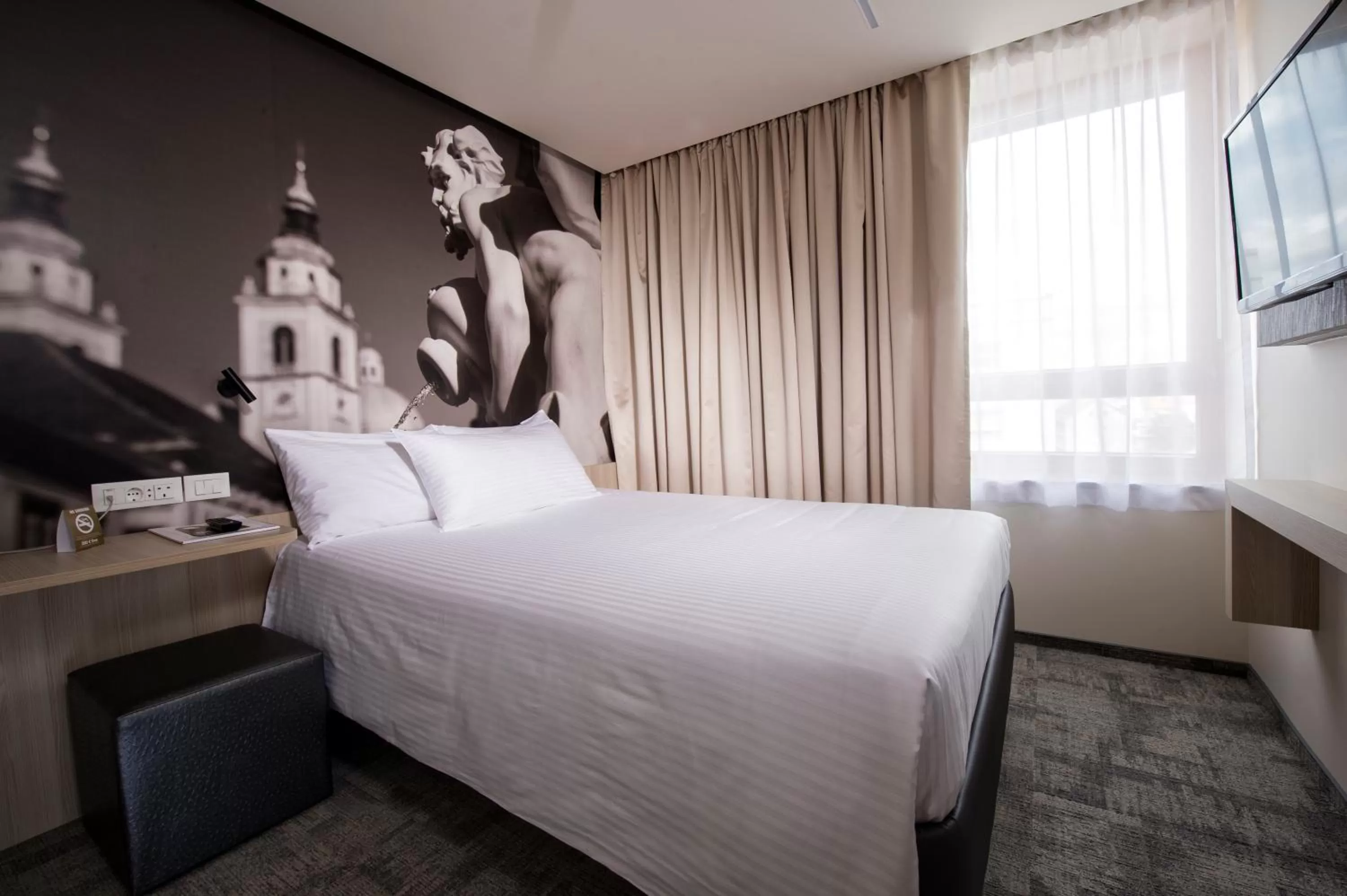 Bed in City Hotel Ljubljana