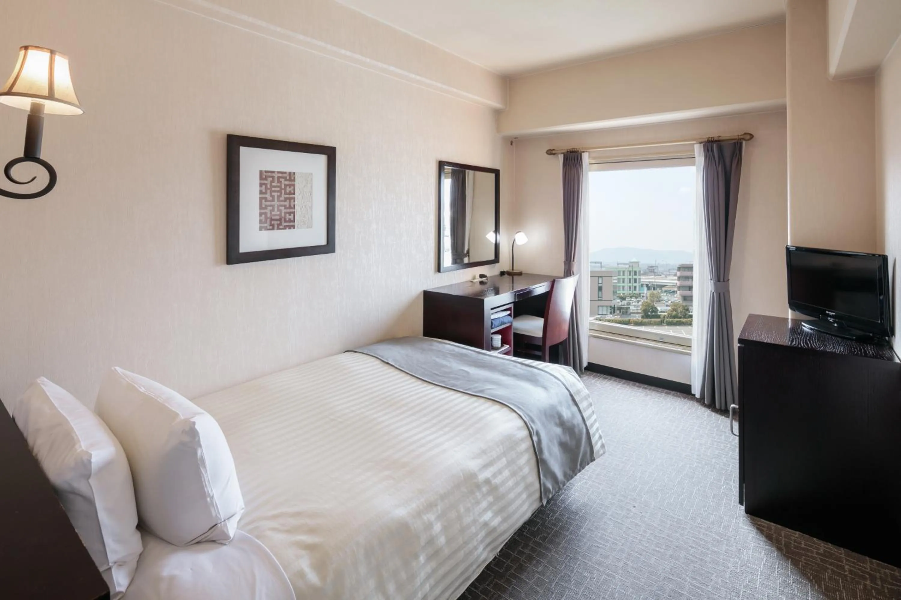Photo of the whole room, Bed in Nara Royal Hotel