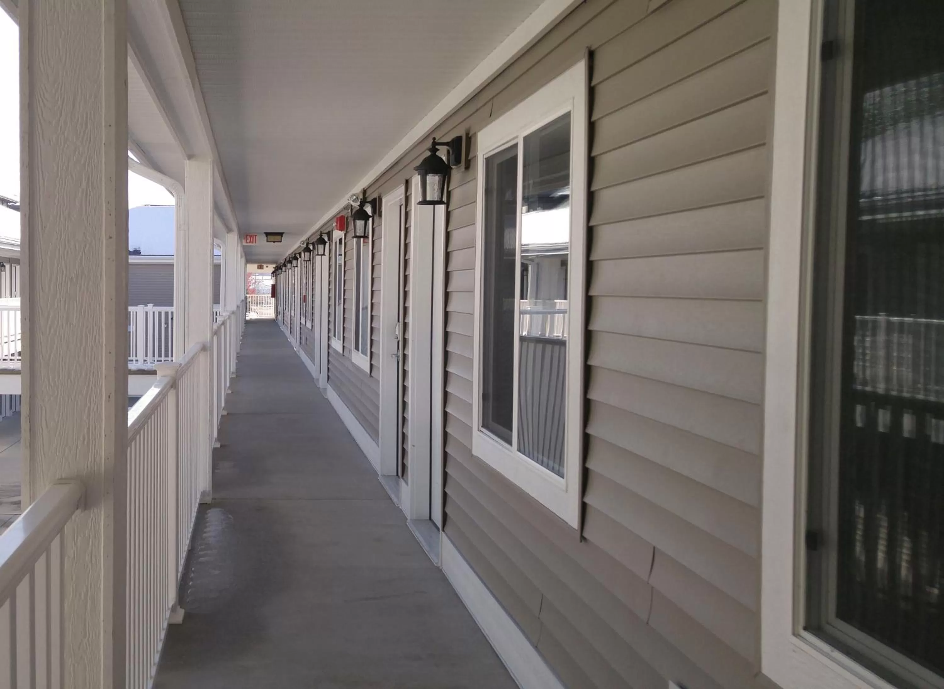 Summer in Affordable Suites of America Portage