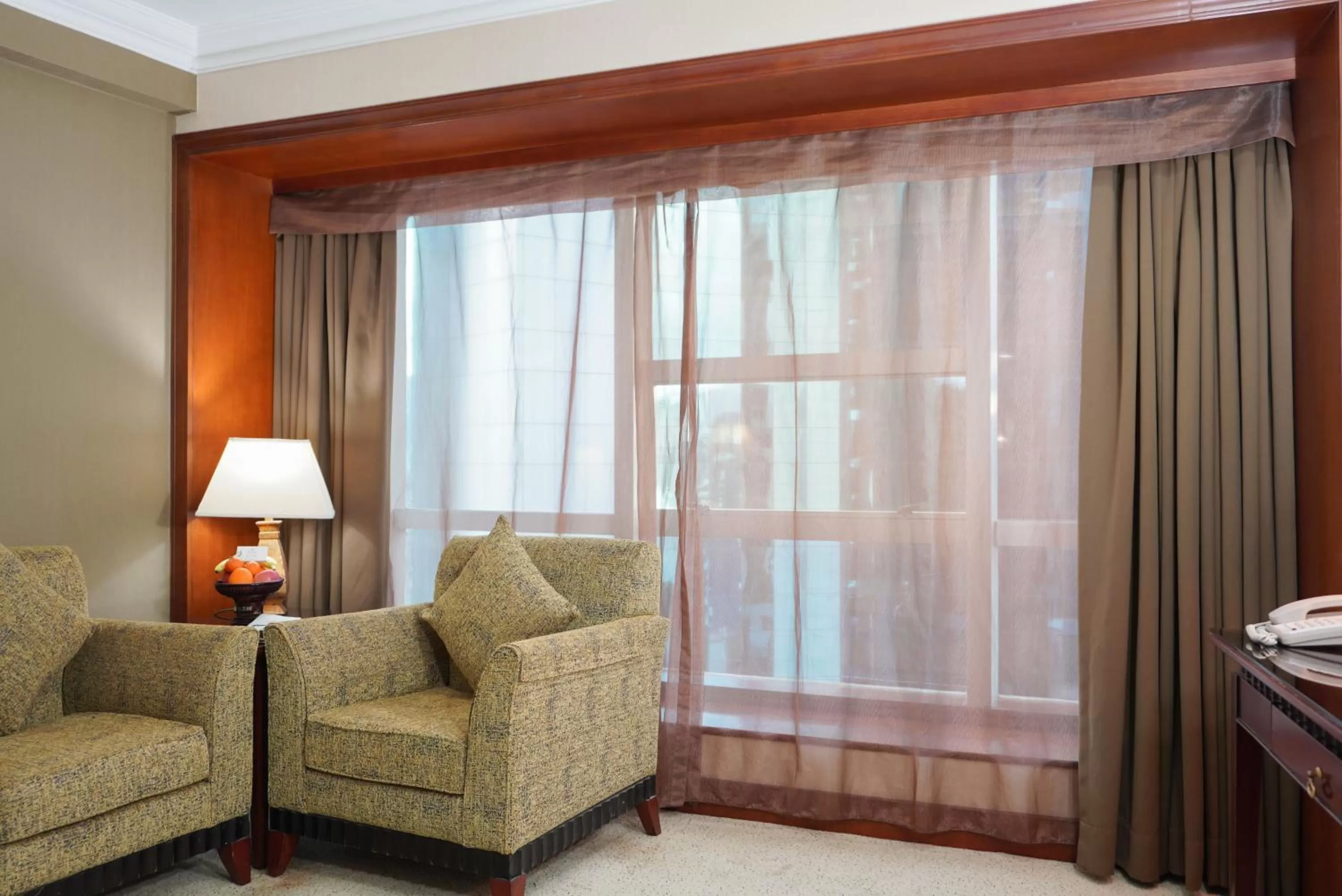 Seating area in The Pavilion Hotel Shenzhen (Huaqiang NorthBusiness Zone)