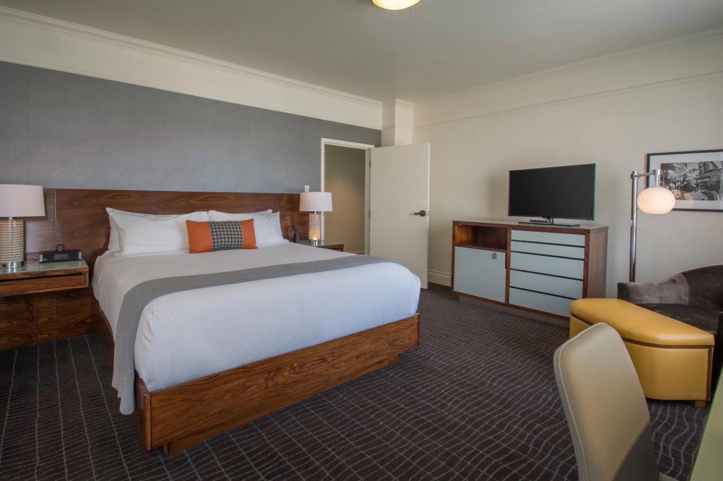 Bedroom, Bed in Hotel Lucia