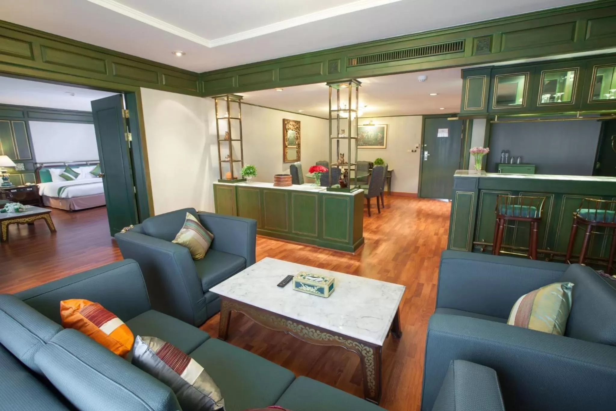 Living room in Chiangmai Grandview Hotel & Convention Center