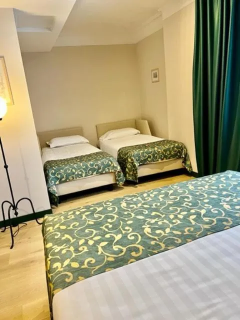 Photo of the whole room, Bed in Relais La Fattoria