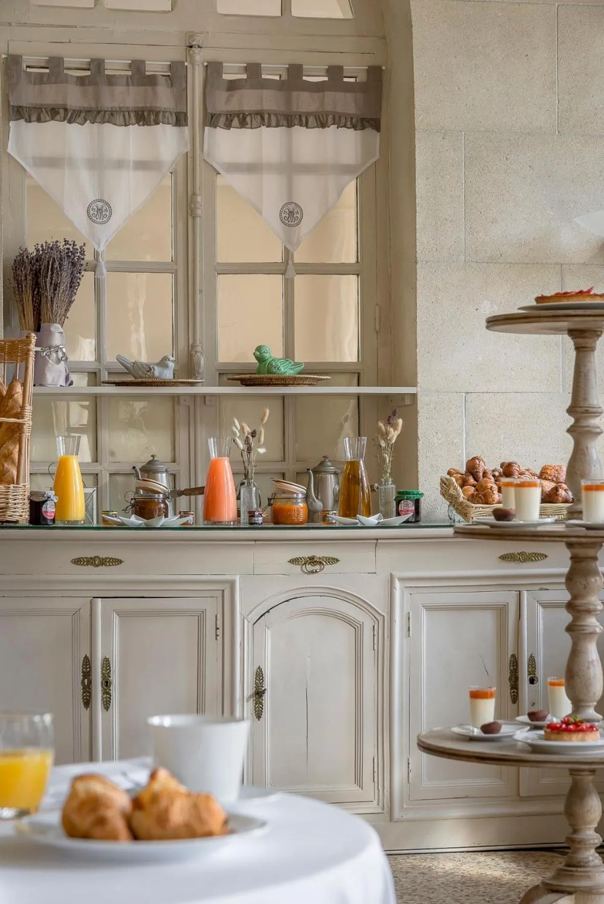 Property building in Hôtel la Magnaneraie