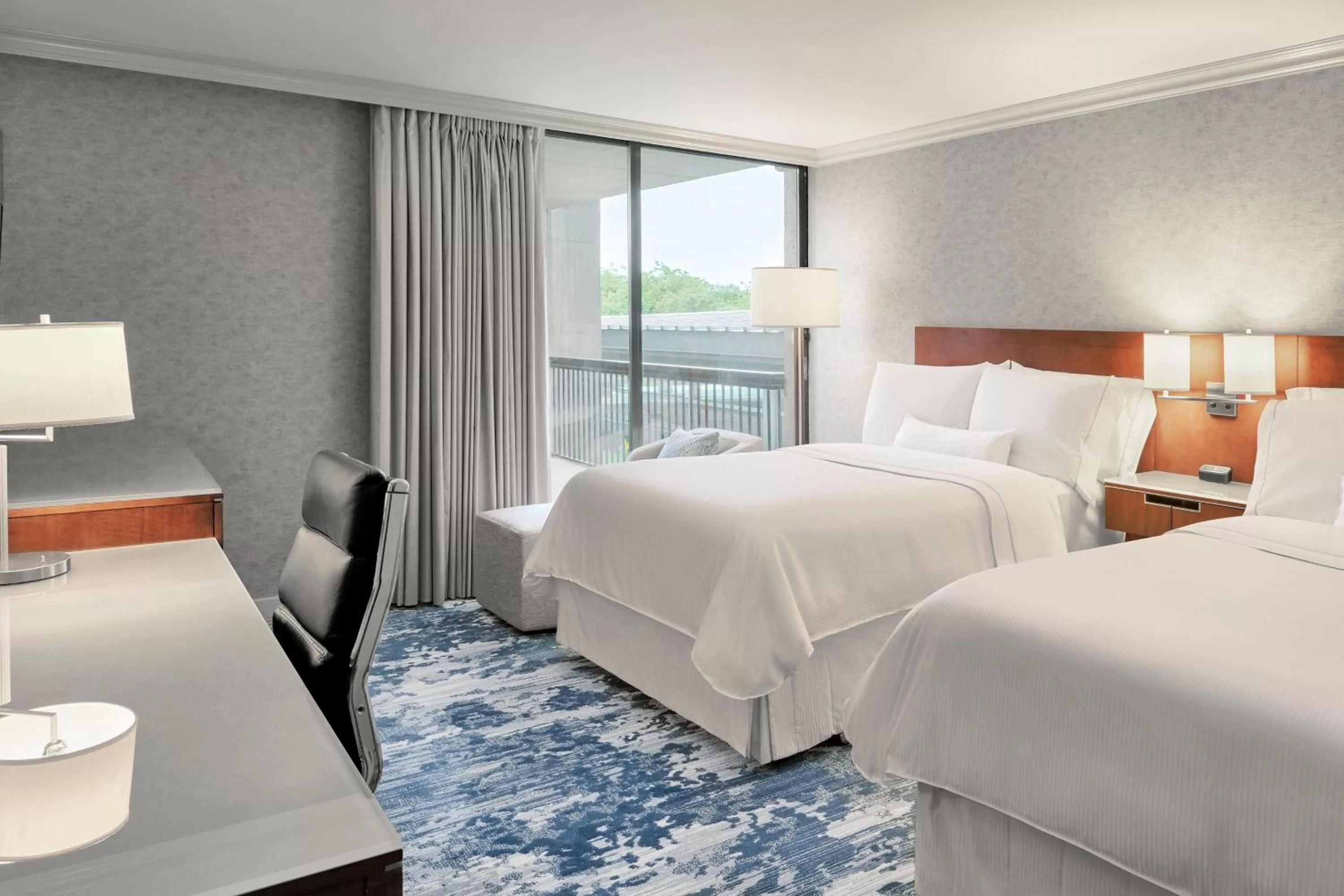 Photo of the whole room, Bed in The Westin Bayshore, Vancouver