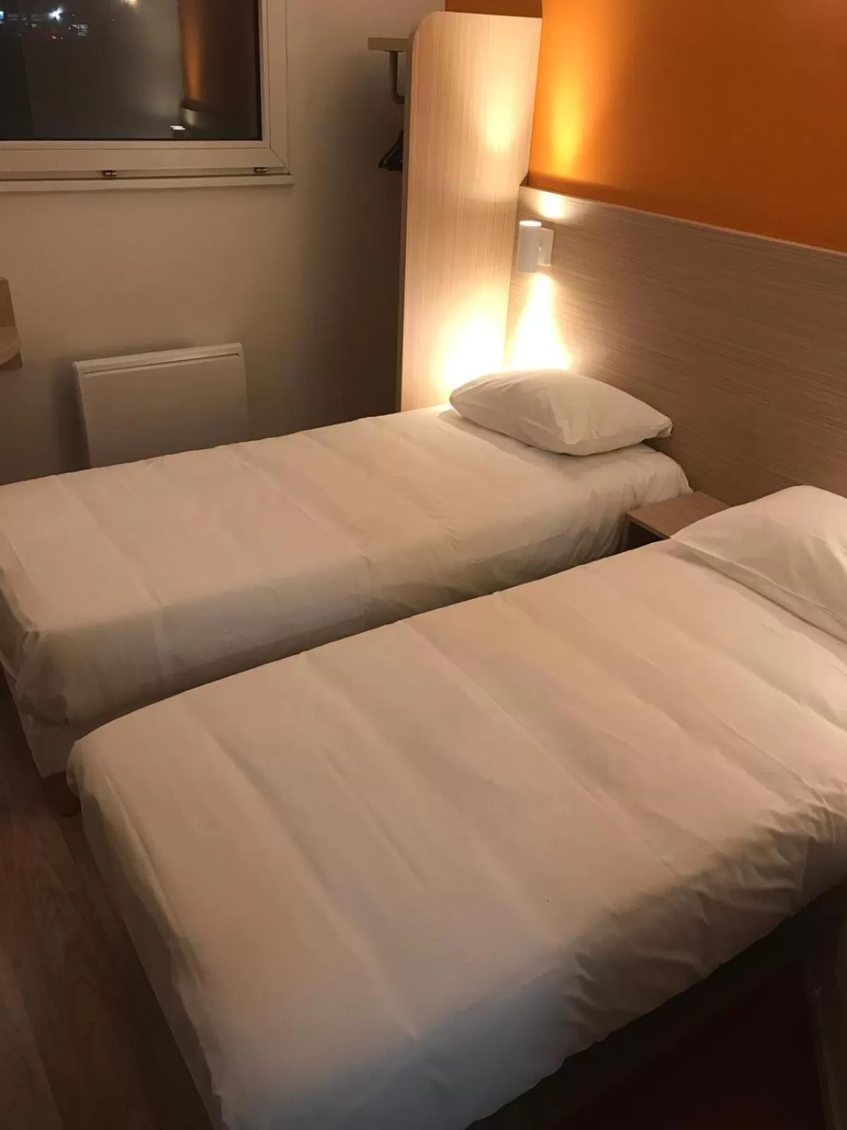 Bed in Première Classe Reims Ouest - Tinqueux