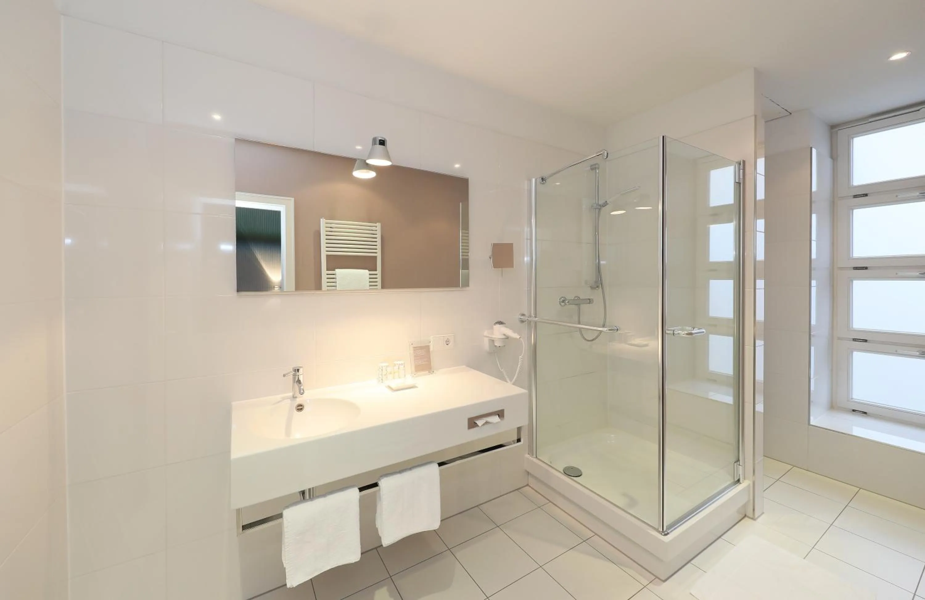 Bathroom in MOMA1890 Boutique Hotel