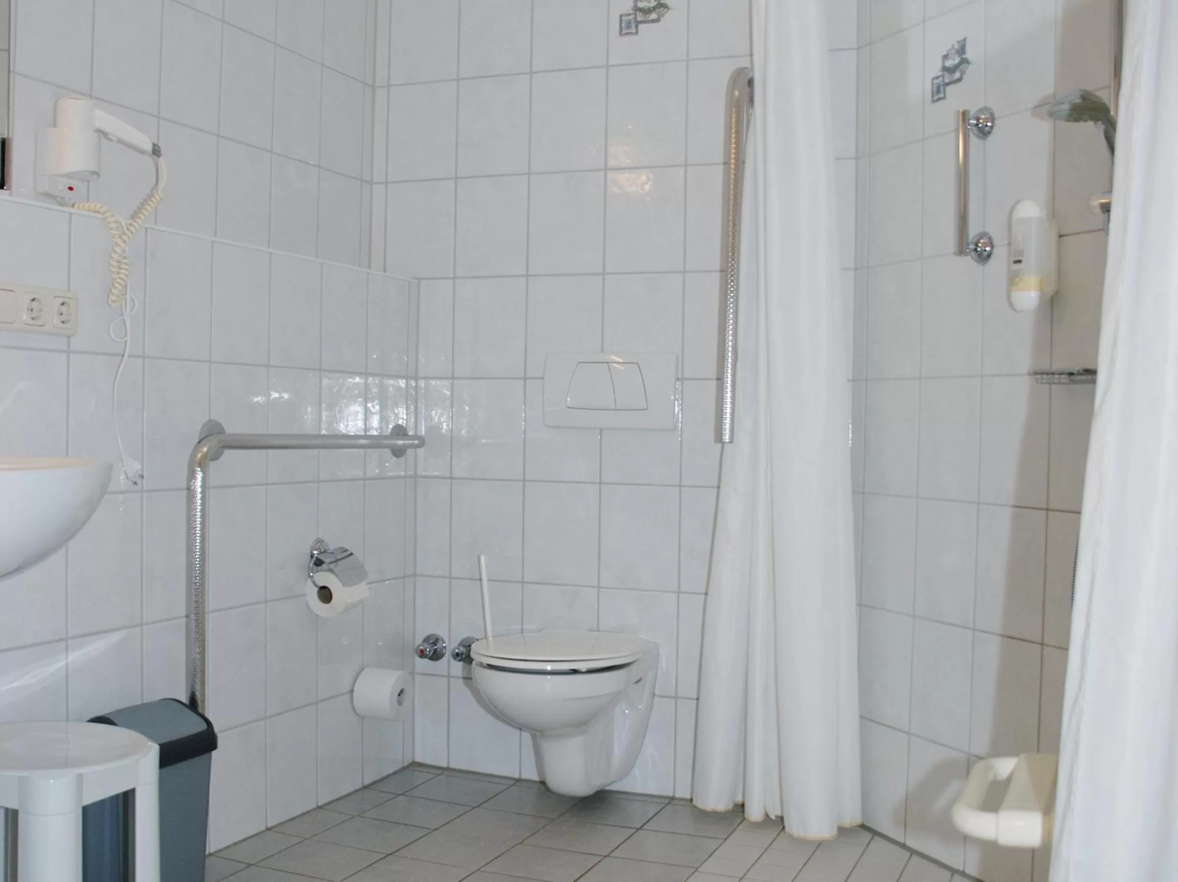 Bathroom in Zum Bräu-Toni