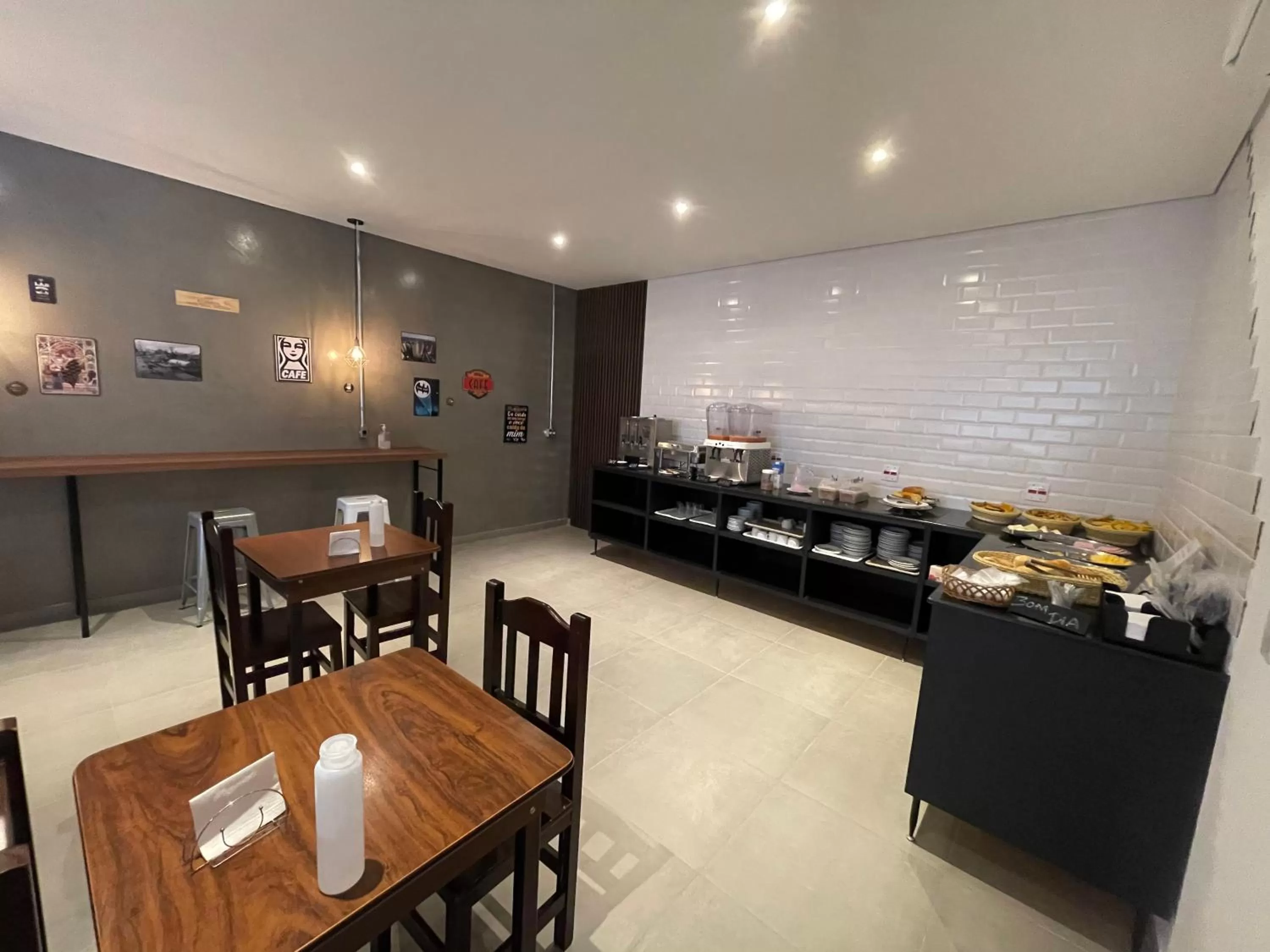 Breakfast in Calandre Hotel