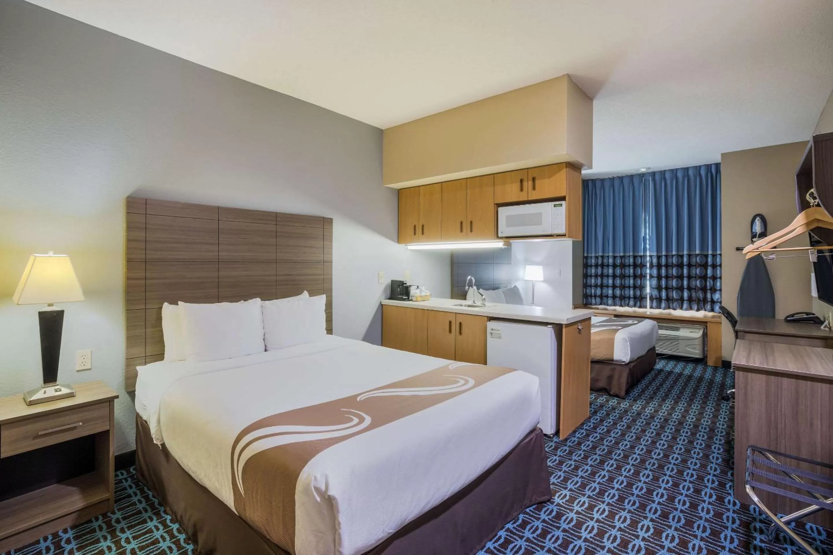 Photo of the whole room, Bed in Quality Inn & Suites Blue Springs - Kansas City