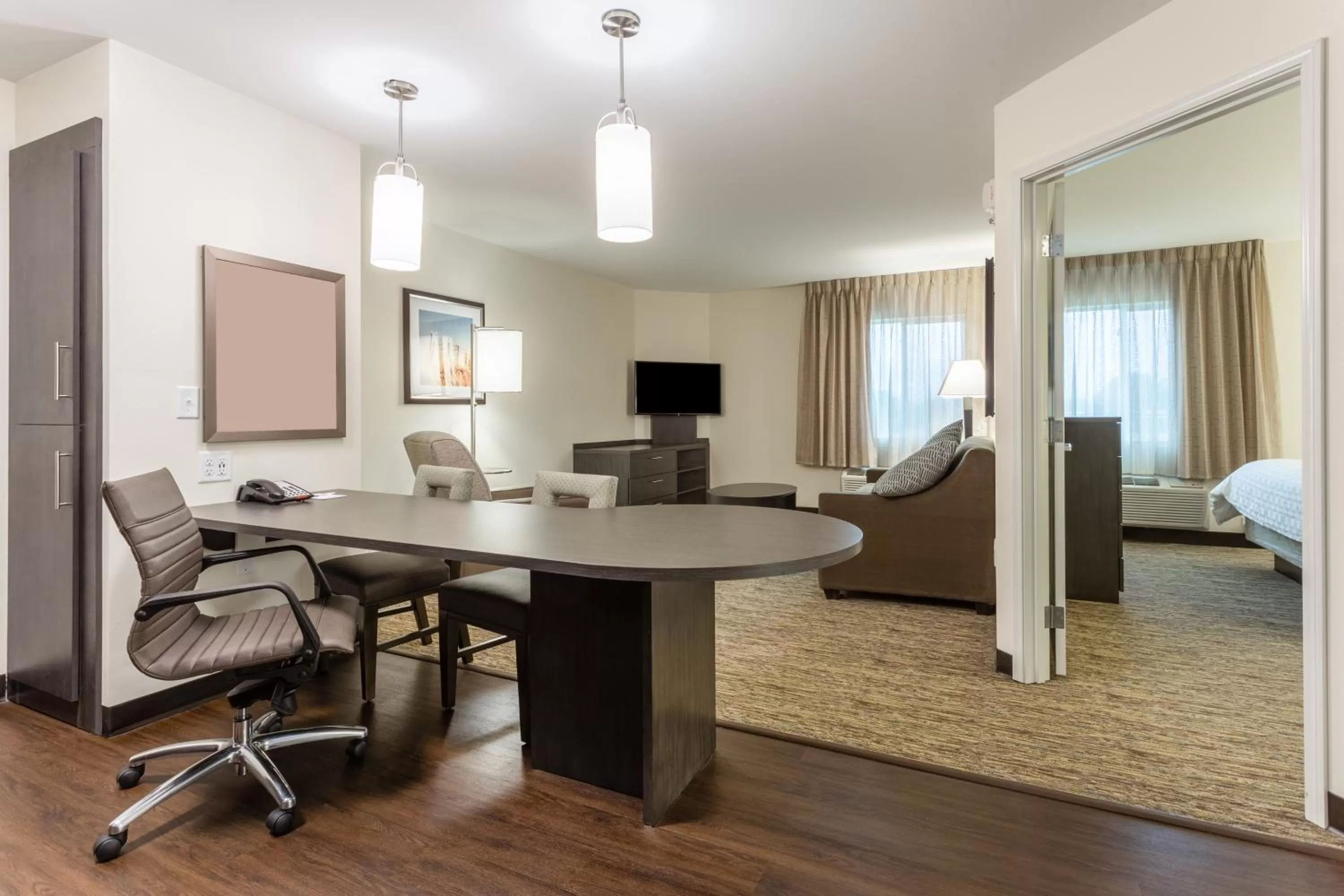 Photo of the whole room, Bed in Candlewood Suites - Davenport by IHG