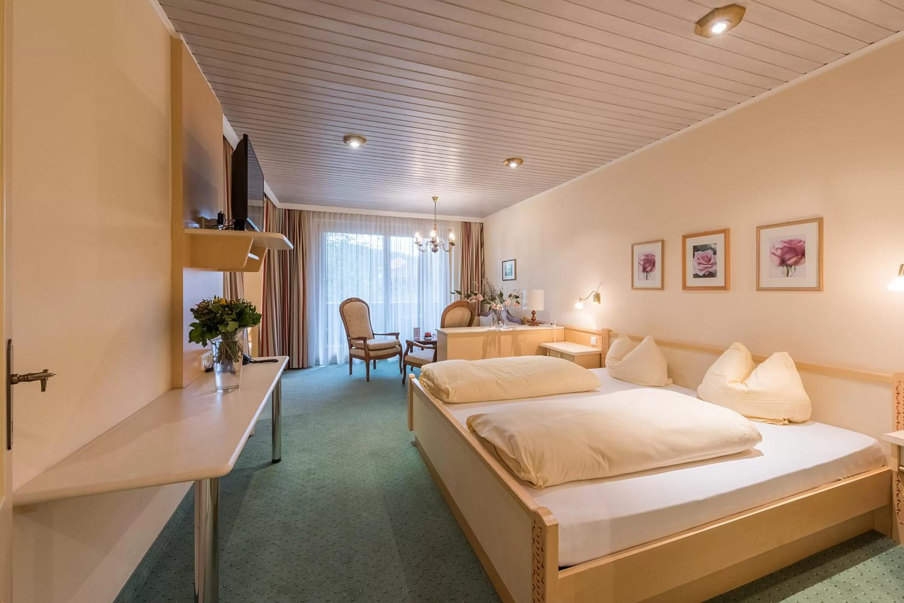 Photo of the whole room in Hotel Gasthof Bräuwirth