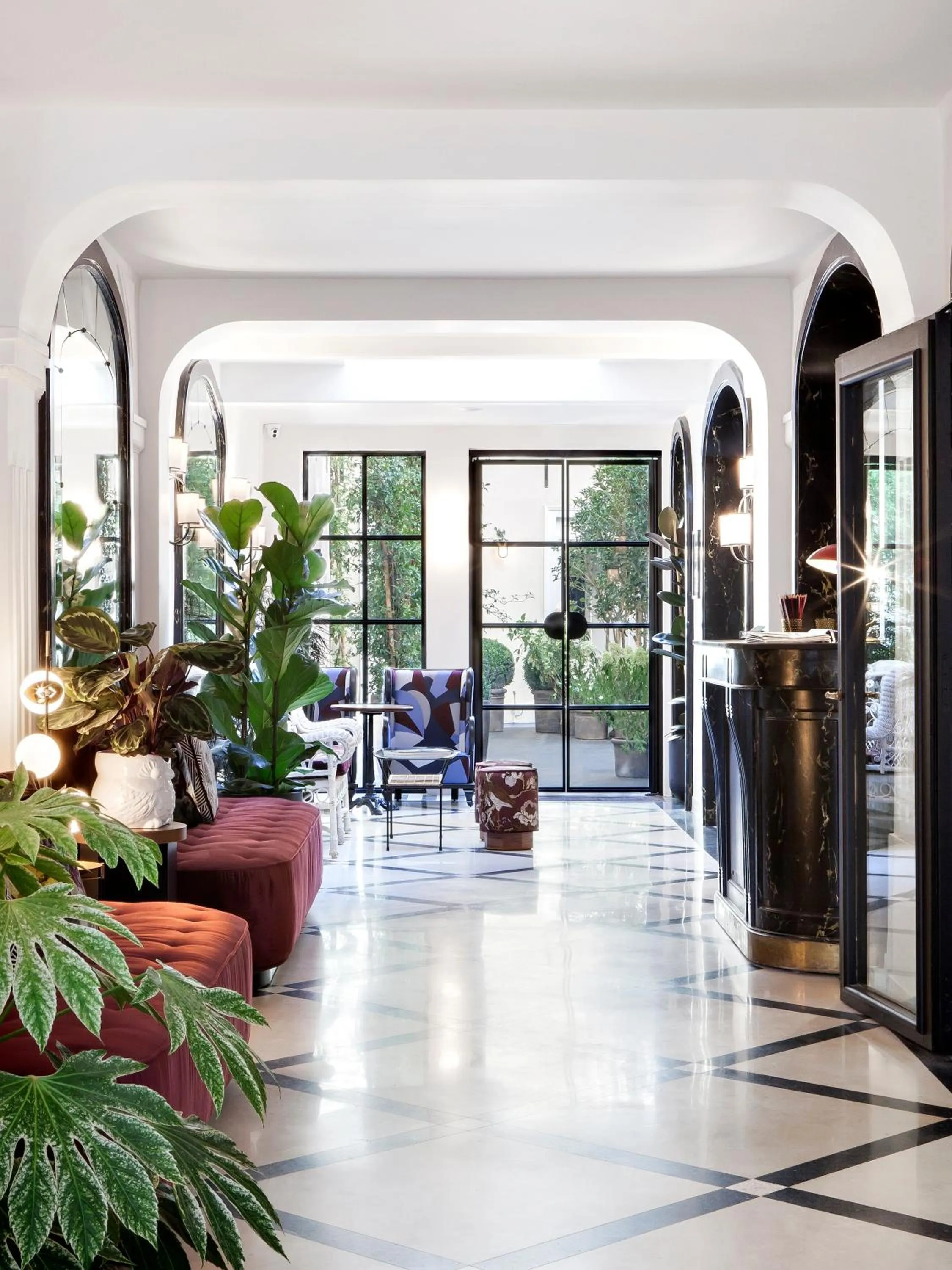 Lobby or reception in Hôtel Bienvenue