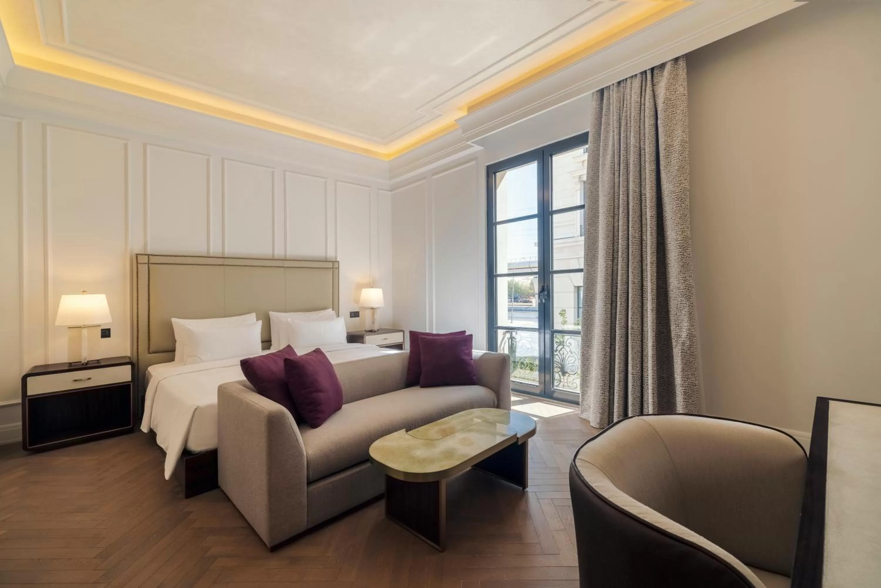 Bedroom, Bed in Mansard Riyadh, a Radisson Collection Hotel