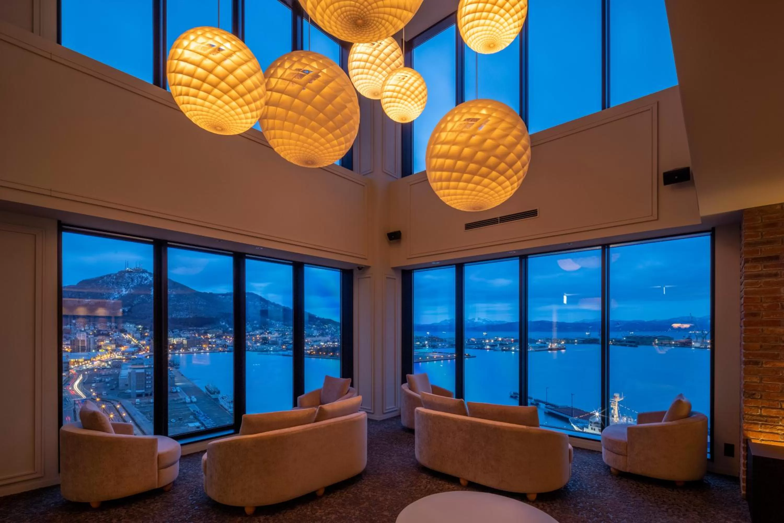 Communal lounge/ TV room in Tokyu Stay Hakodate Asaichi Akarinoyu