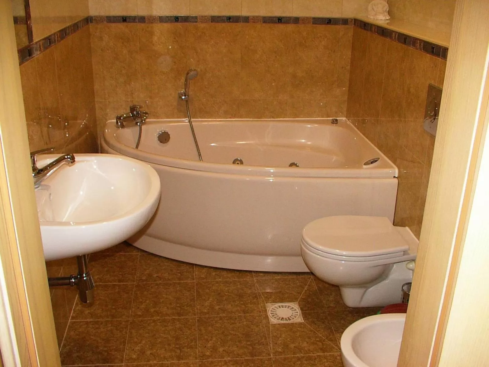 Hot Tub in Veles Hotel