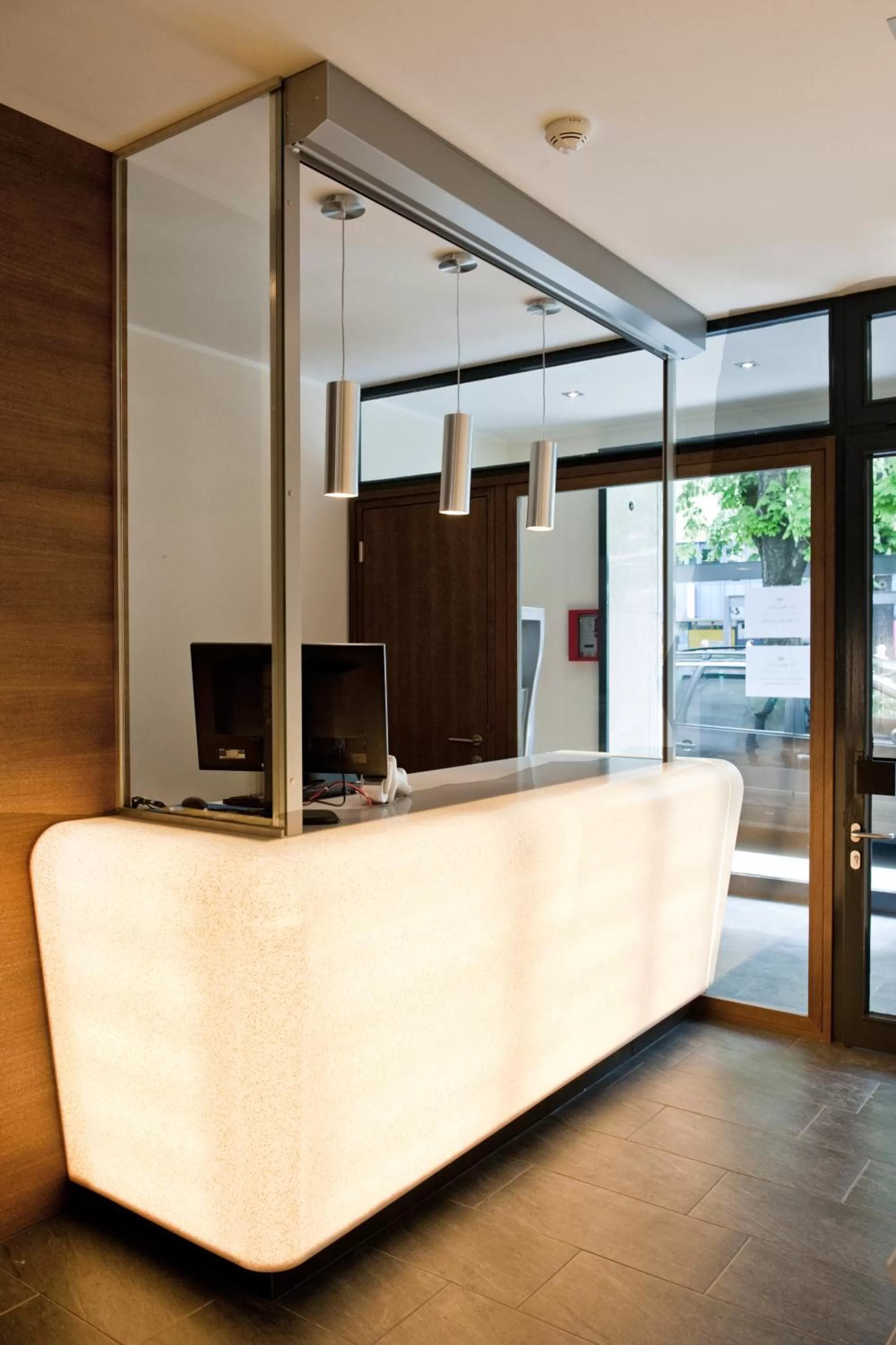 Lobby or reception in Basic Hotel Innsbruck