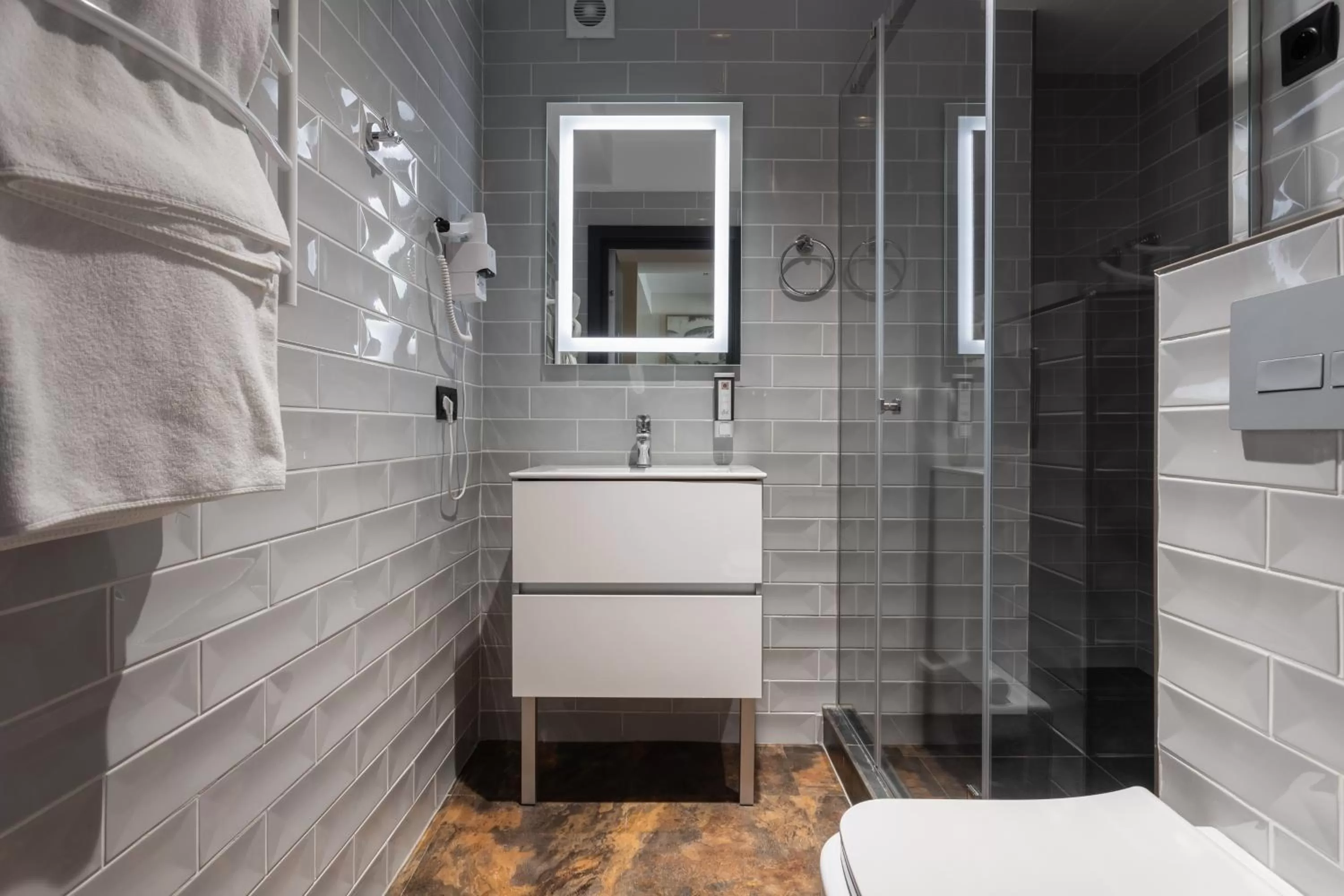 Bathroom in Tulip Residence & Spa Hotel