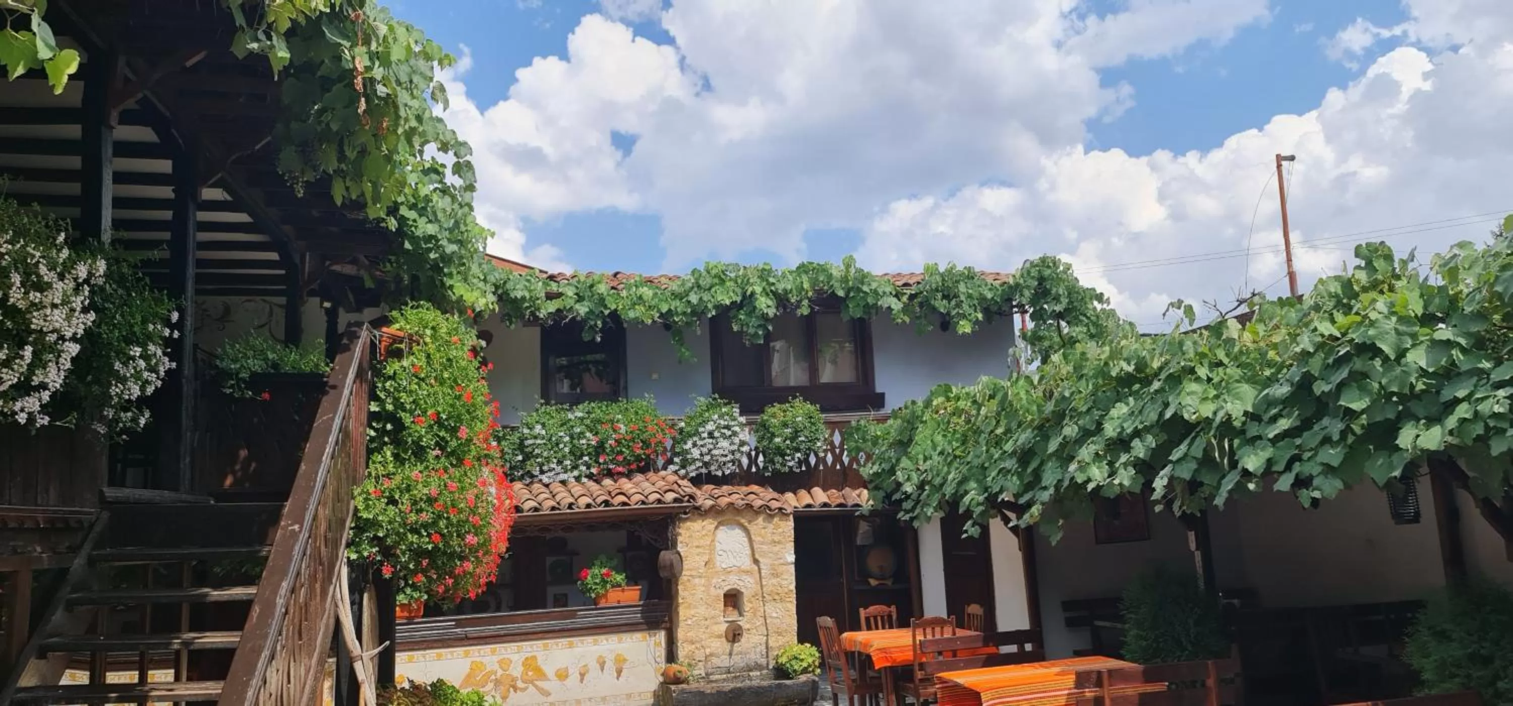 Property Building in The Old House Family Hotel
