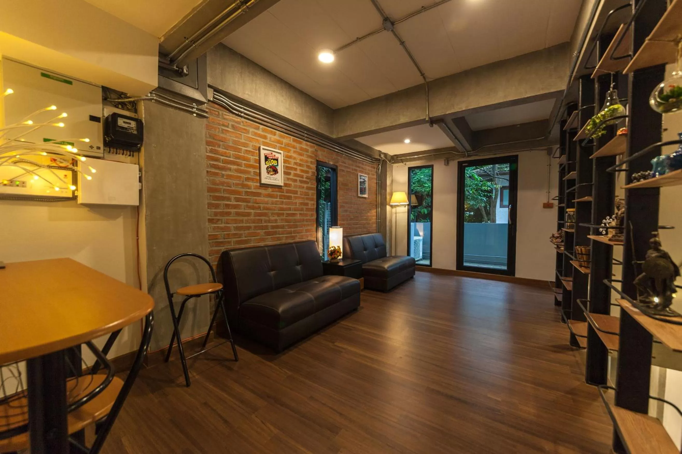 Communal lounge/ TV room in Feel Nimman Boutique