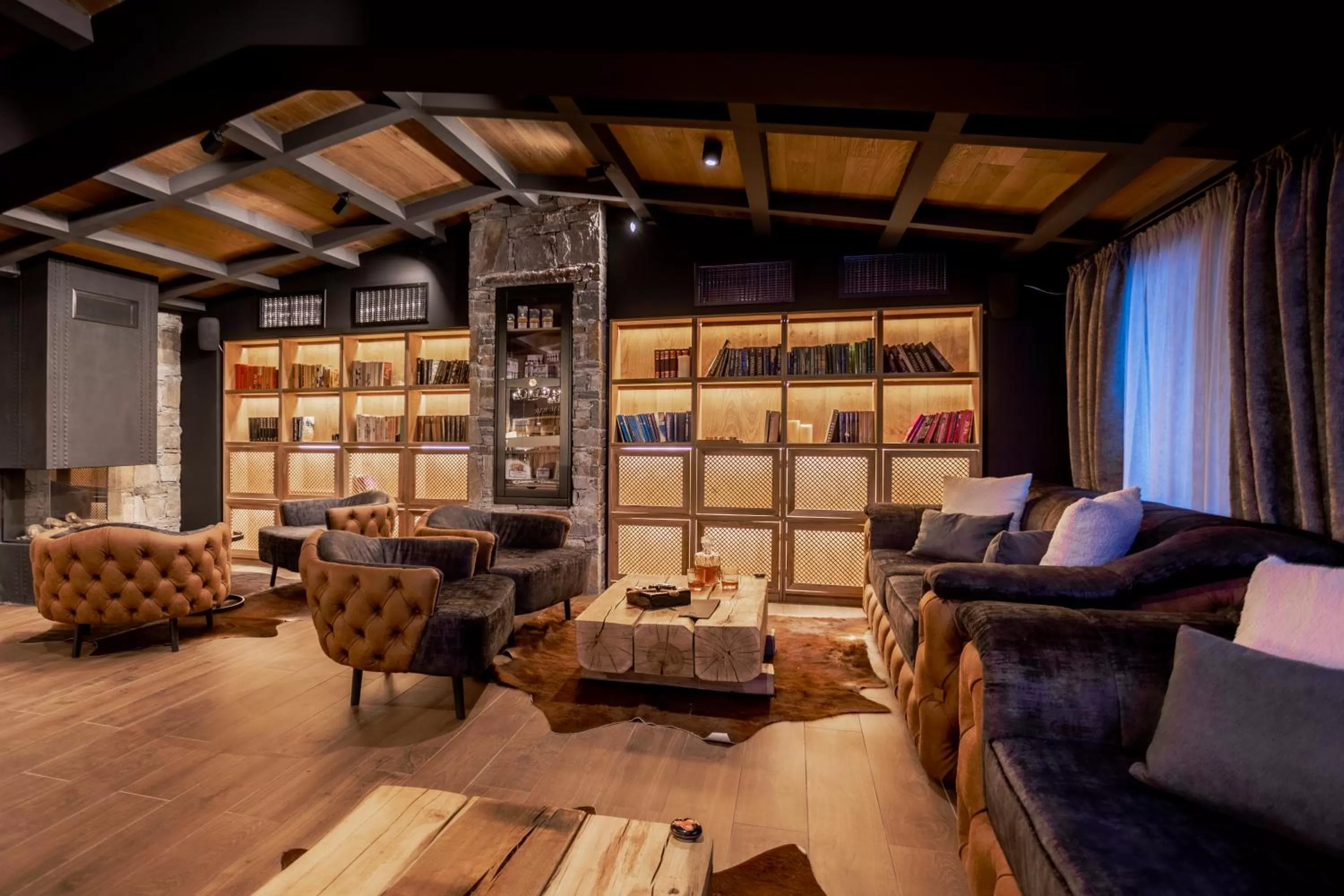 Lounge or bar in Kashmir Wellness & SPA Hotel Adults Only