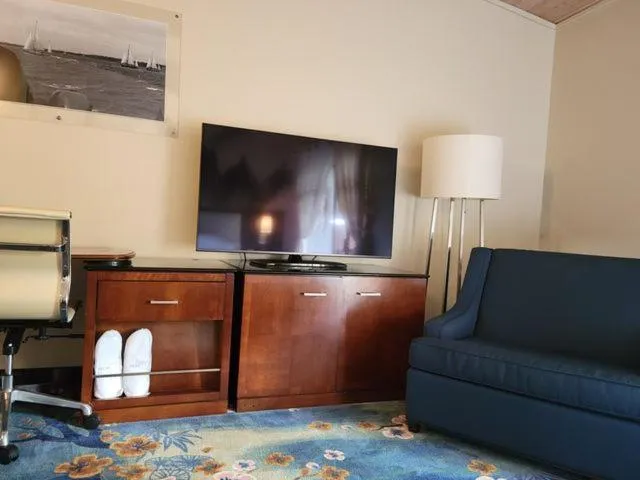 TV and multimedia, TV/Entertainment Center in Wangshi China Palace