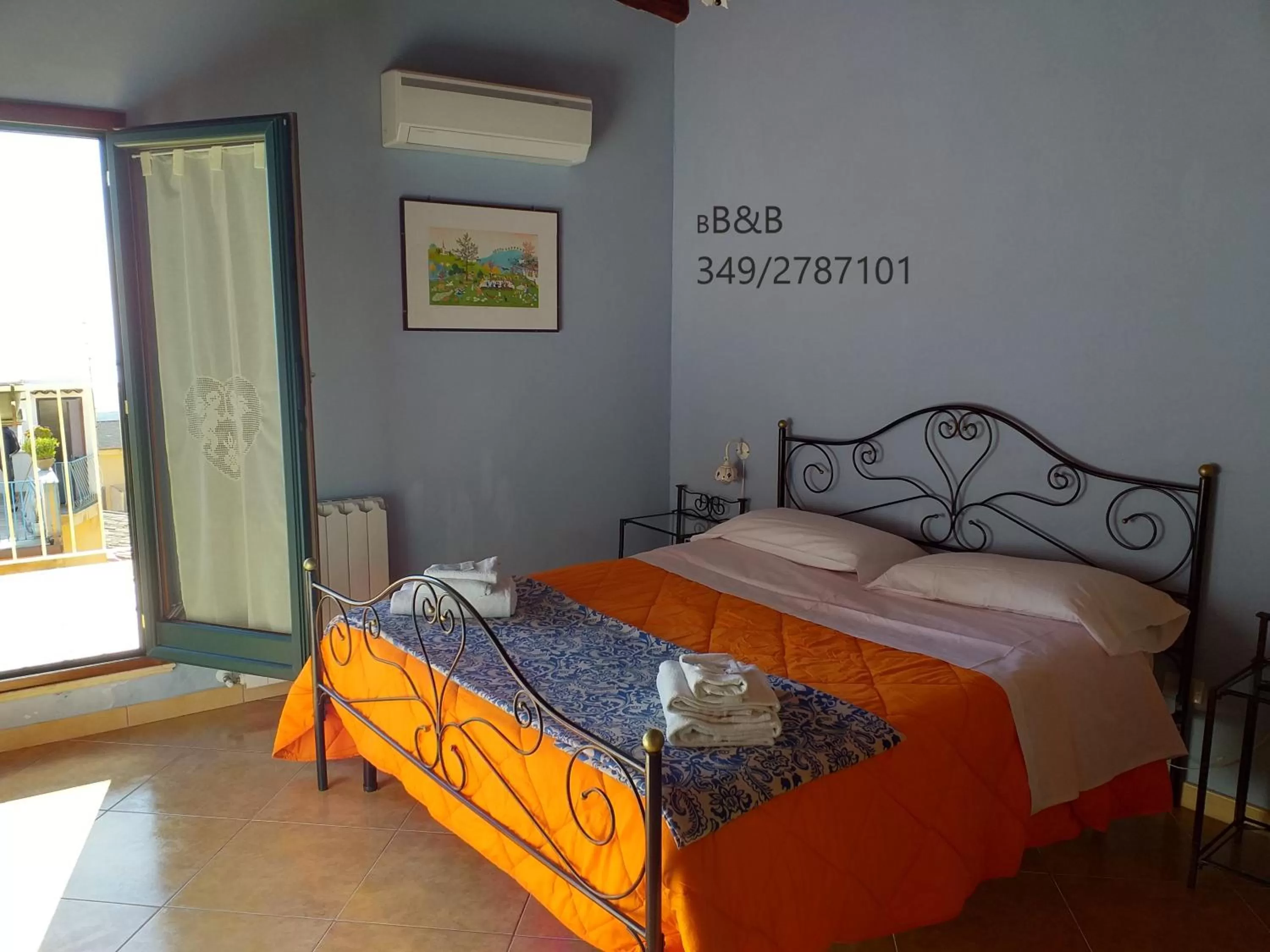 Bedroom in B&B Batarà - "La Terrazza del Centro"